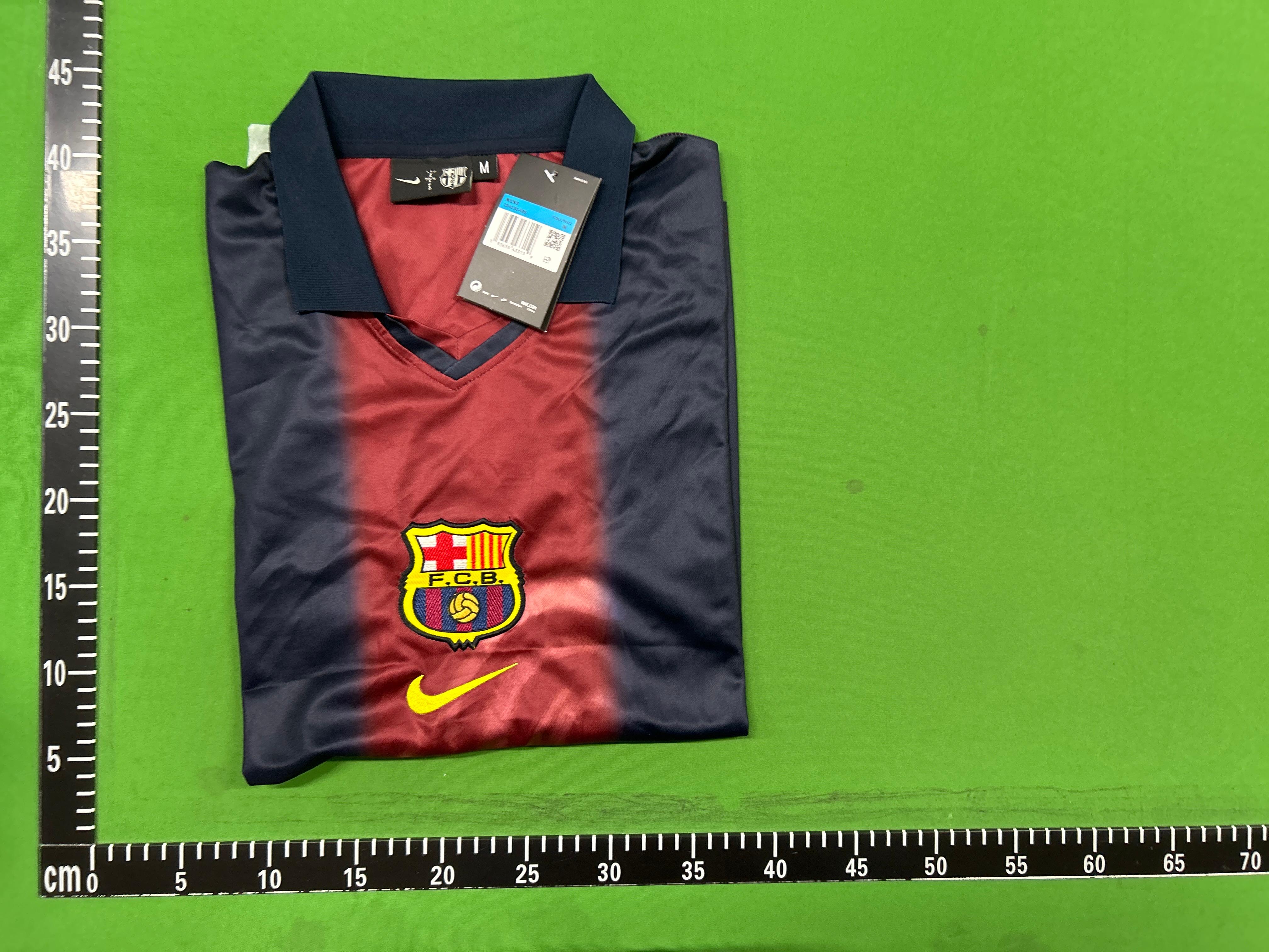 Foto QC 1 de Travis Scott x Nike x FC Barcelona Retro 2000/01 Home Skeleton Jersey Multicolor