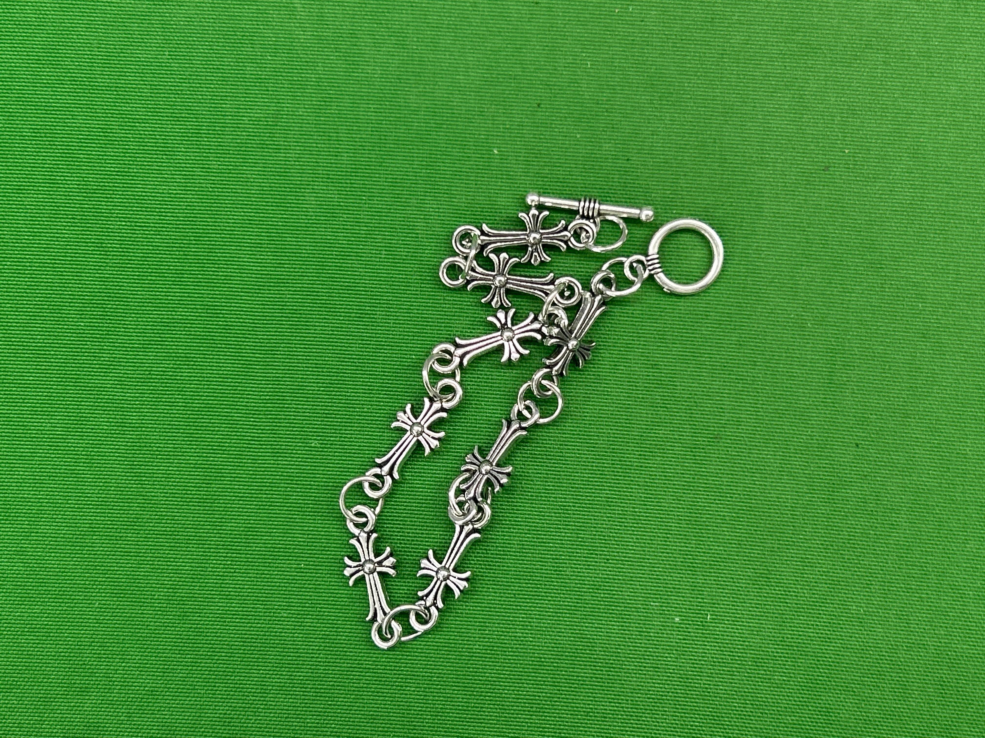Foto QC 4 de Chrome Hearts Cross Necklace Silver