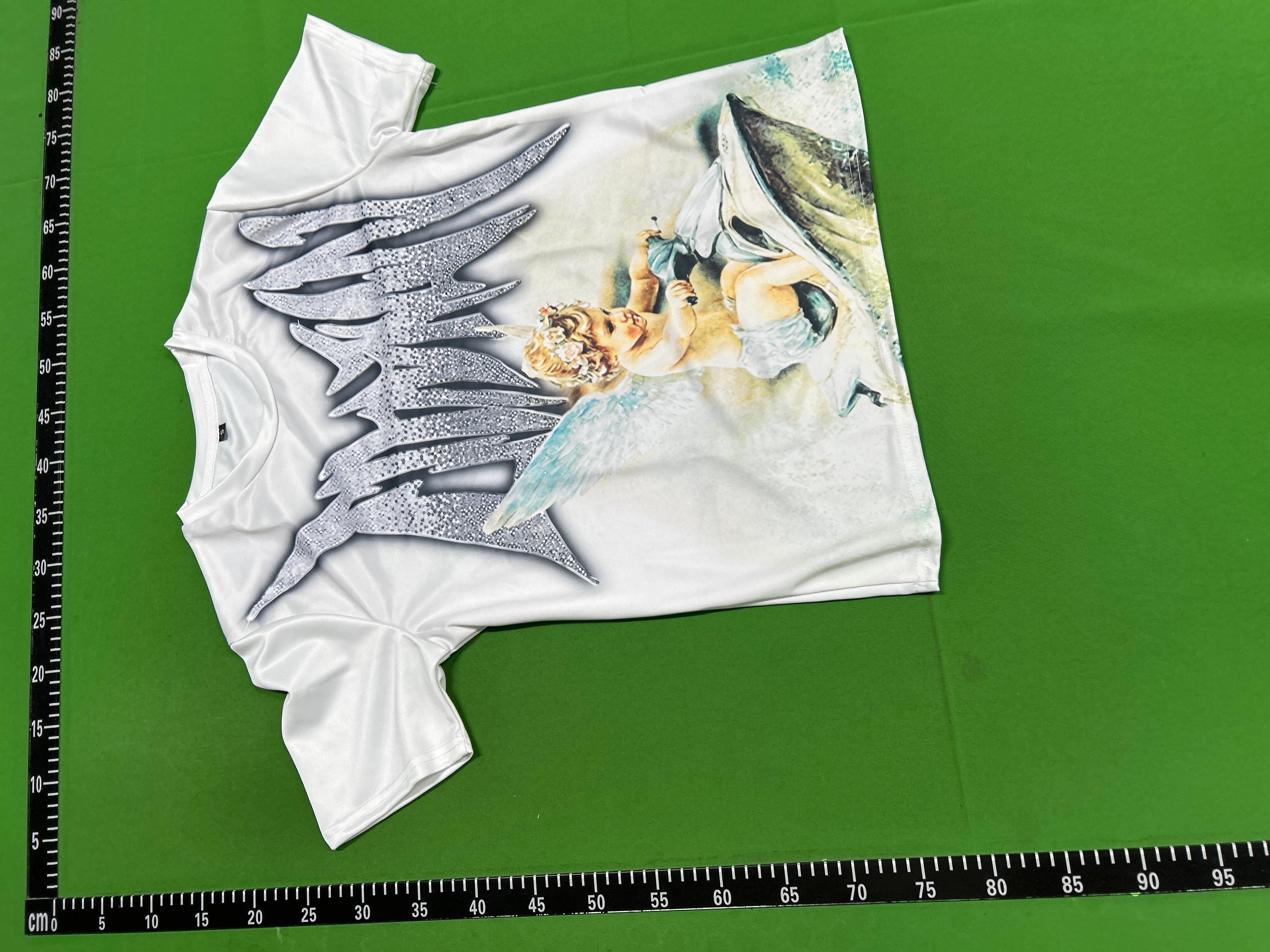 Foto QC 3 de Mixed Emotion T-shirt Cloud Piano Angel Rhinestone Black