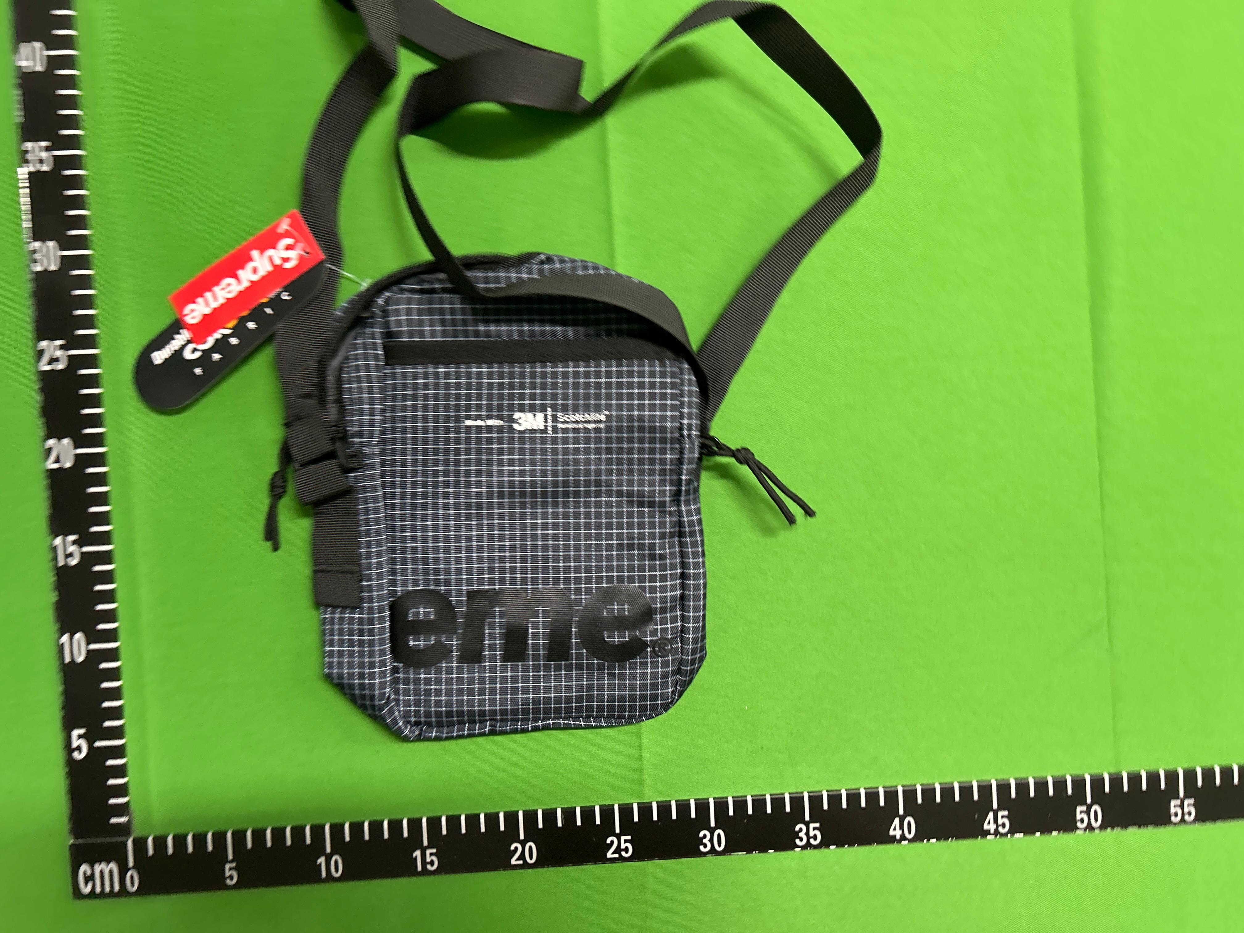 Foto QC 8 de Supreme Field Messenger Bag 16L Olive Camo