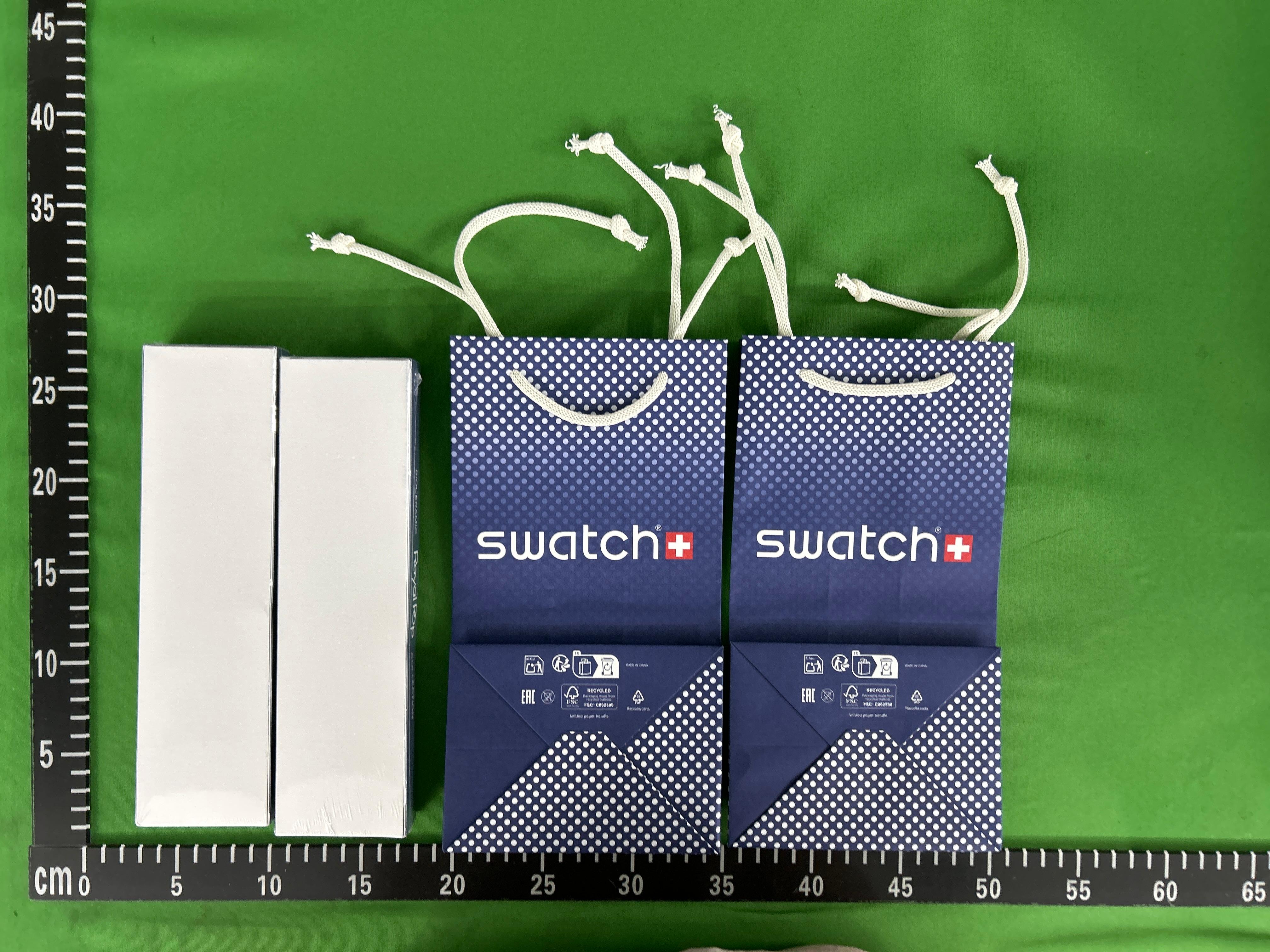 Foto QC 8 de Swatch x Audemars Piguet Royal Pop Làn Ba SSX03L100N
