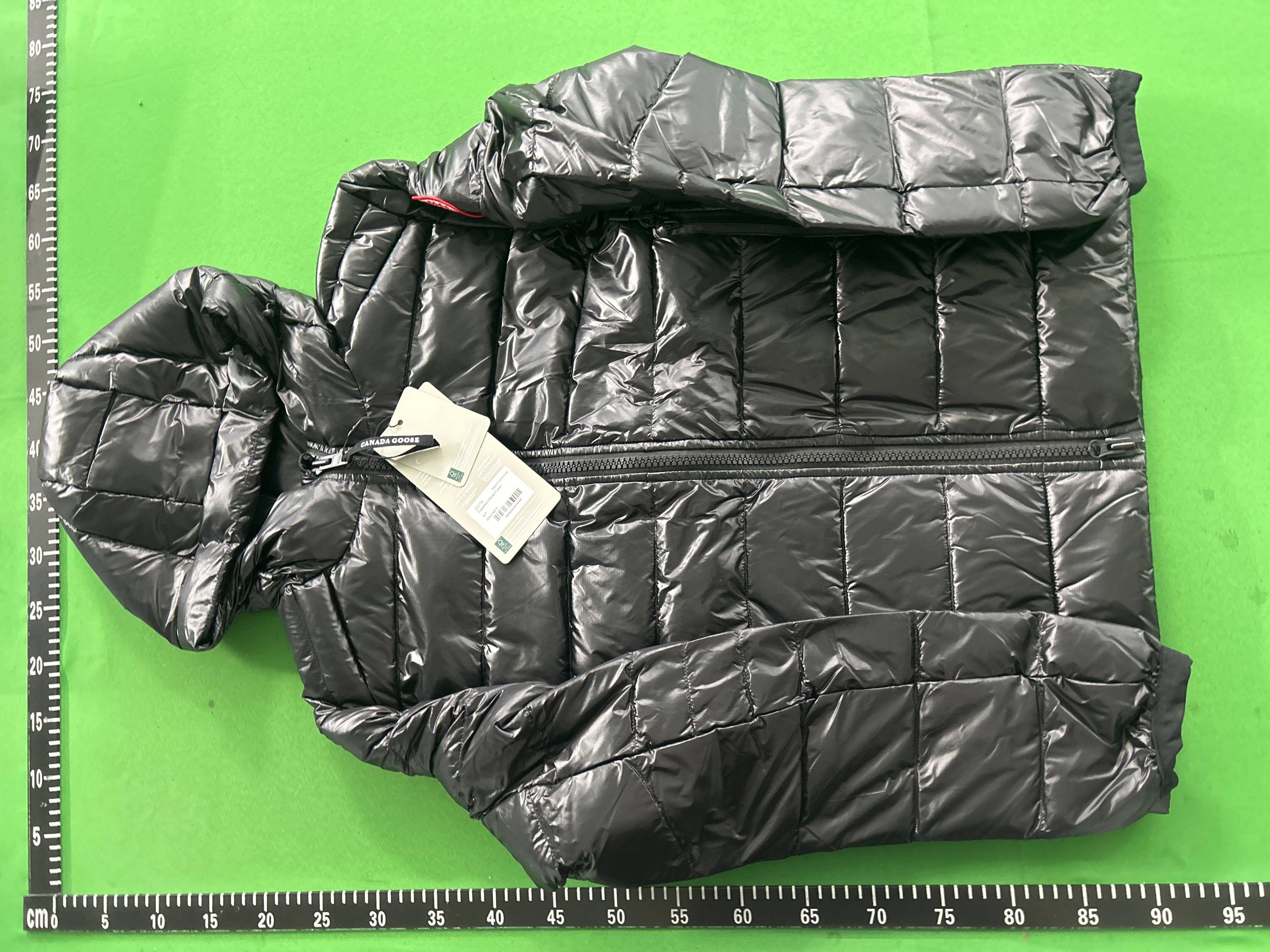 Foto QC 4 de Canada Goose Crofton Hooded Puffer Jacket Down Black