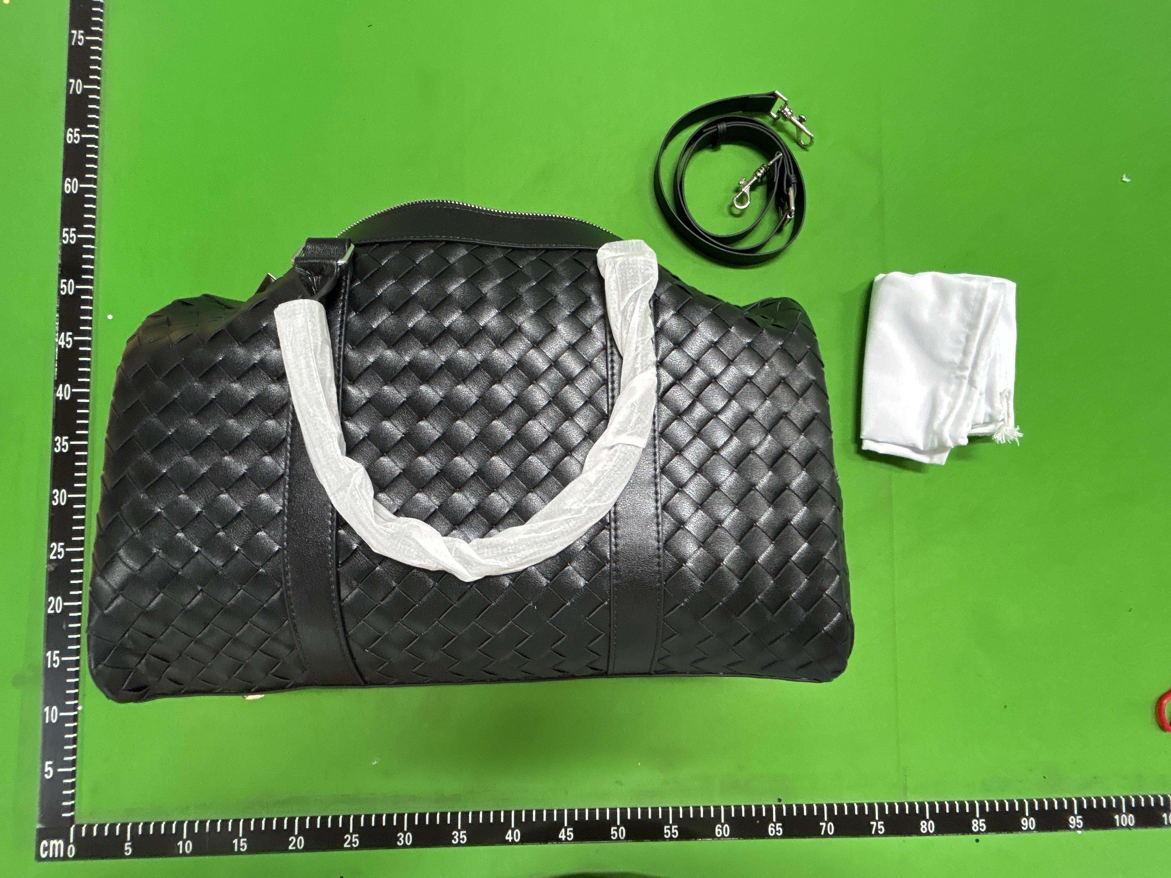 Foto QC 8 de Bottega Veneta Intrecciato Duffle Bag Brown Leather