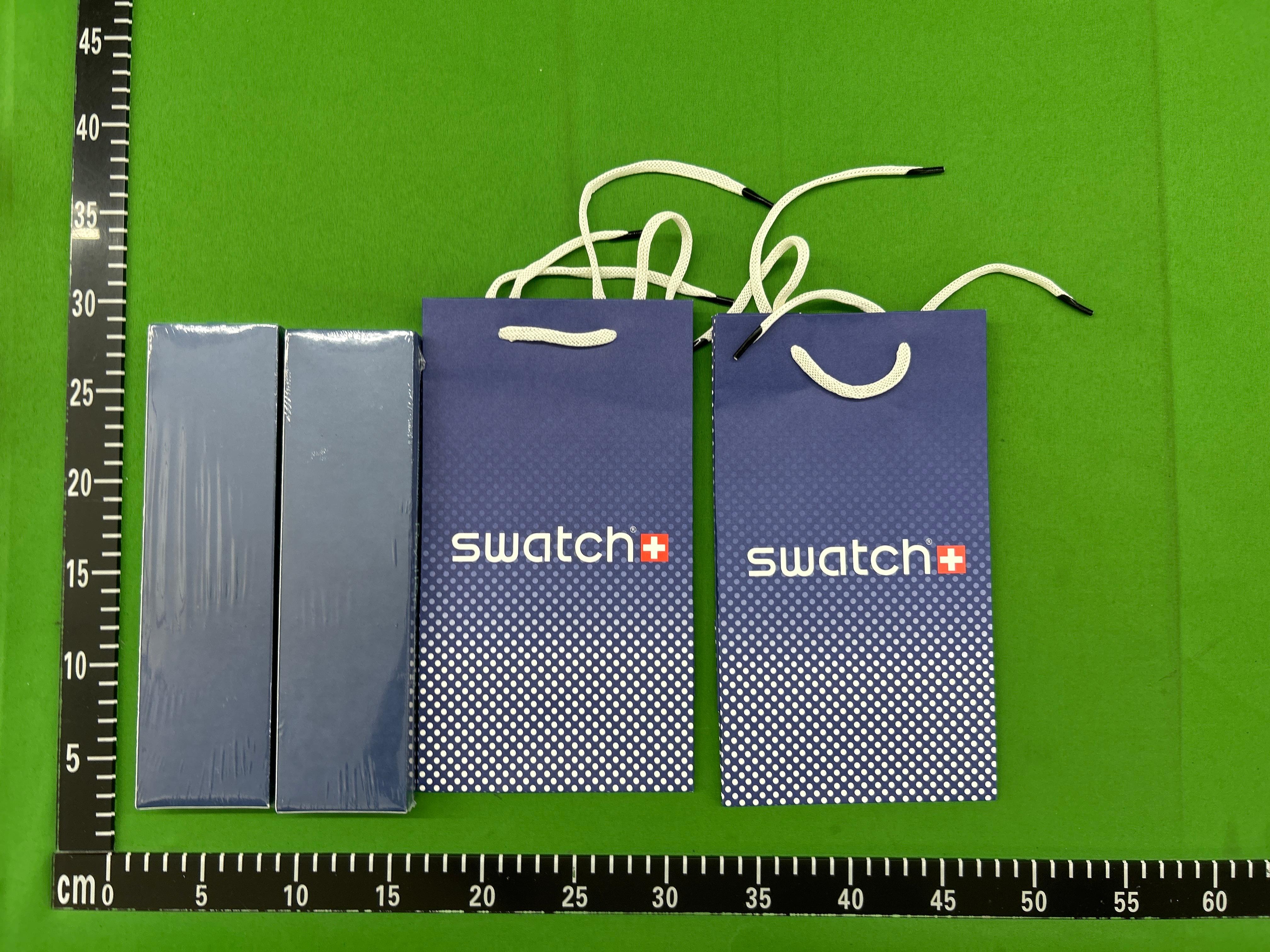 Foto QC 2 de Swatch x Audemars Piguet Royal Pop Làn Ba SSX03L100N