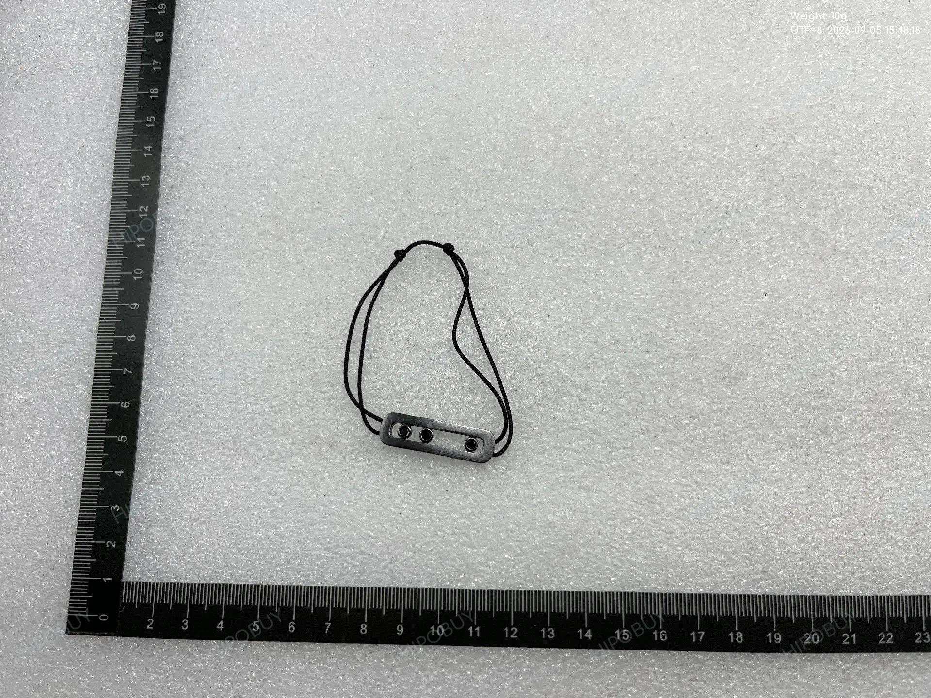 Foto QC 3 de Messika Move Titanium Cord Bracelet Diamond Natural