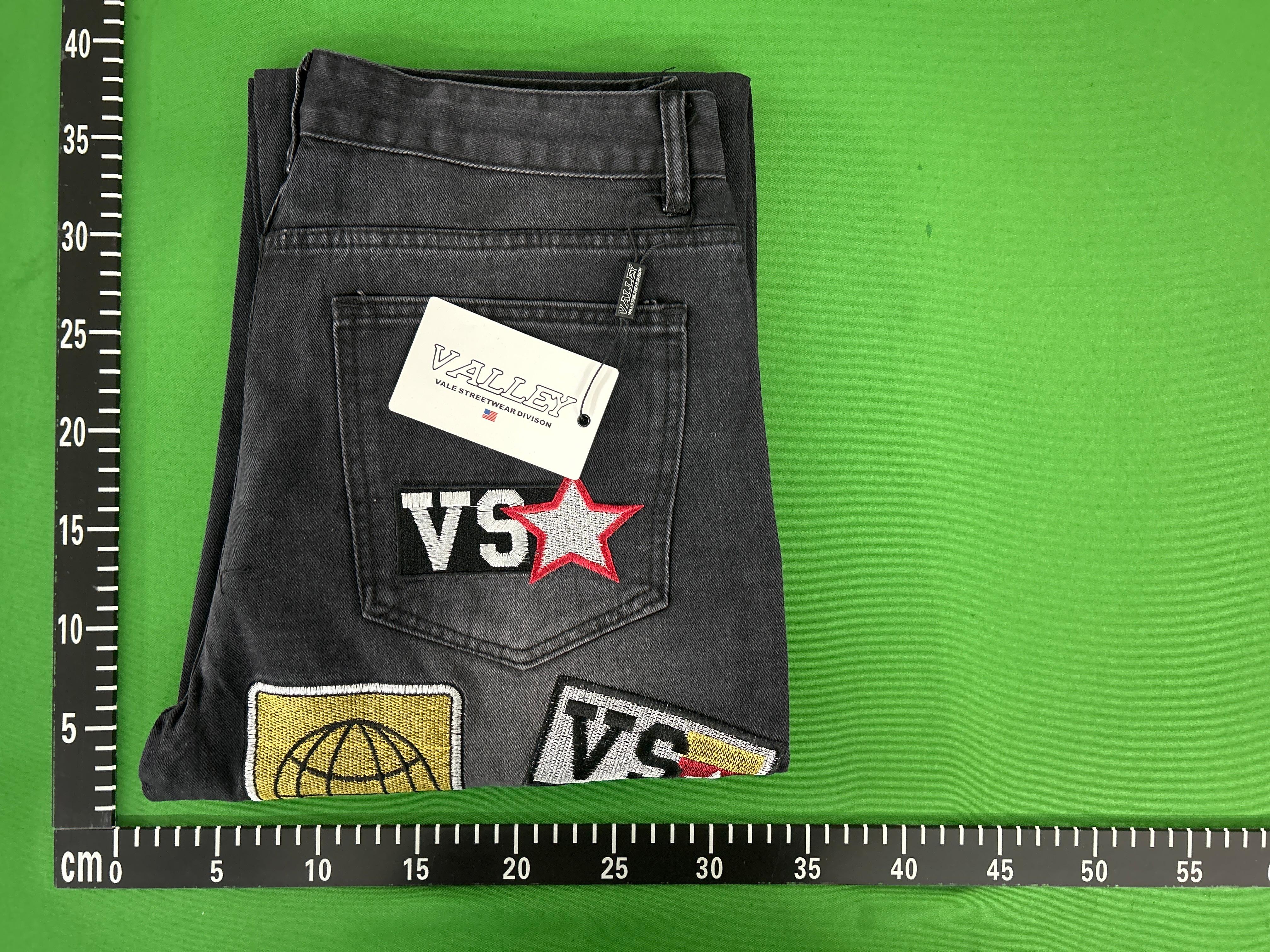 Foto QC 5 de ValeForever Jeans Rhinestone Patchwork Brown