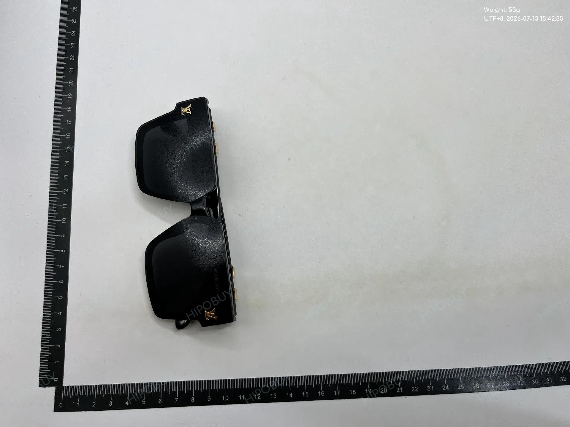Foto QC 3 de Louis Vuitton Square-Frame Acetate Sunglasses Black Purple (Z1478W)