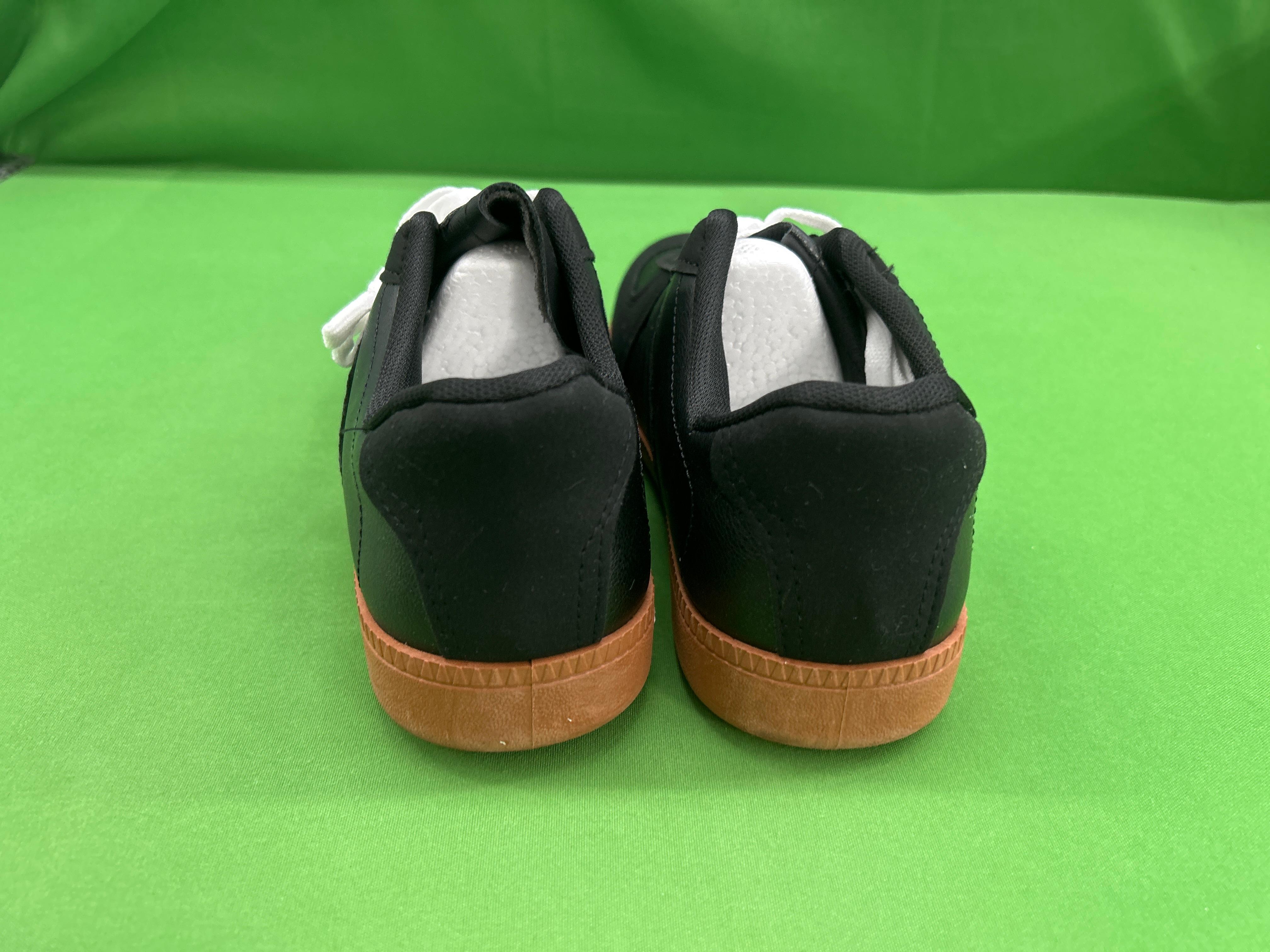 Foto QC 8 de Unbranded German Army Trainer Retro