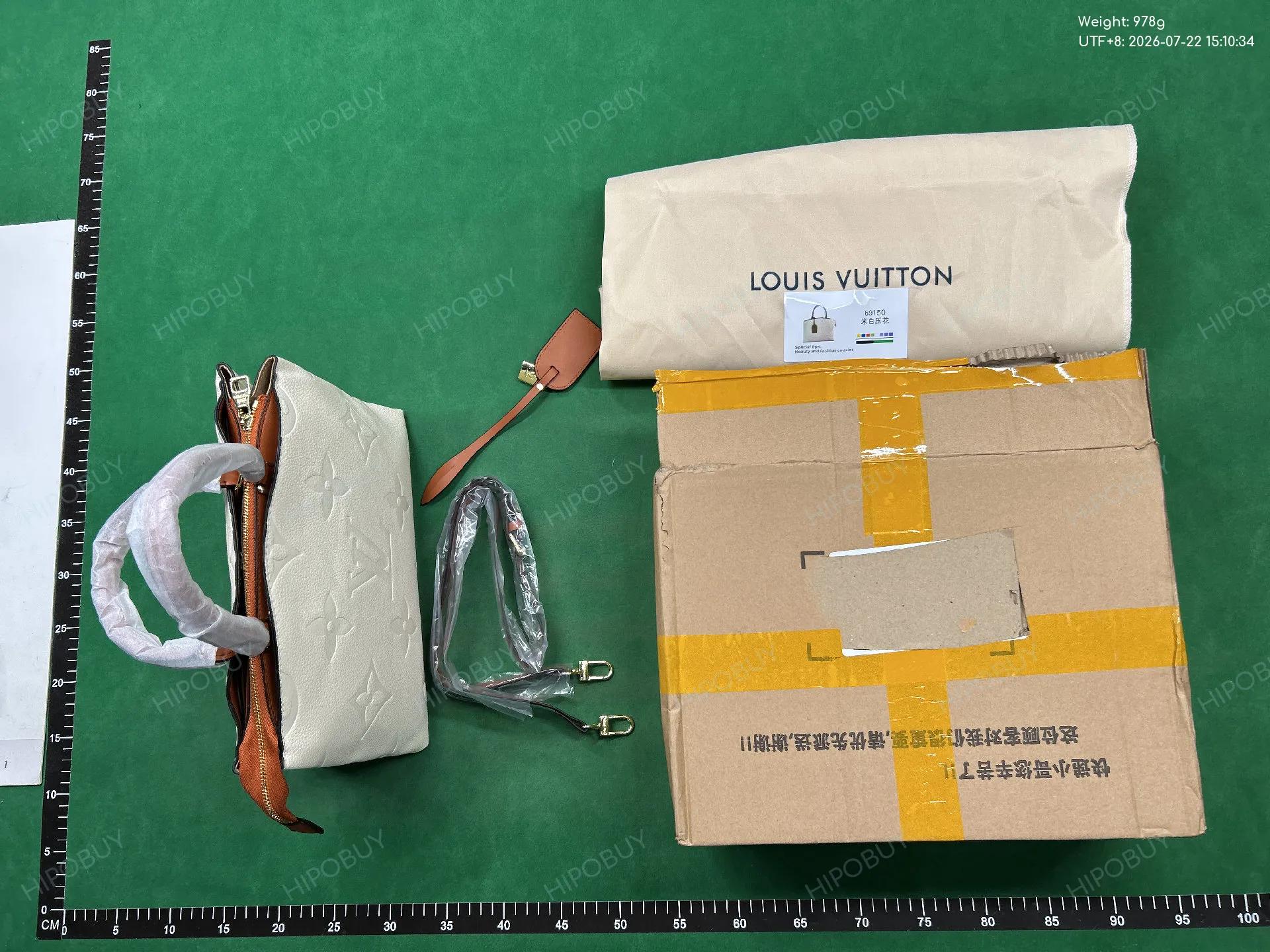 Foto QC 3 de Louis Vuitton Monogram Empreinte Top Handle Set White