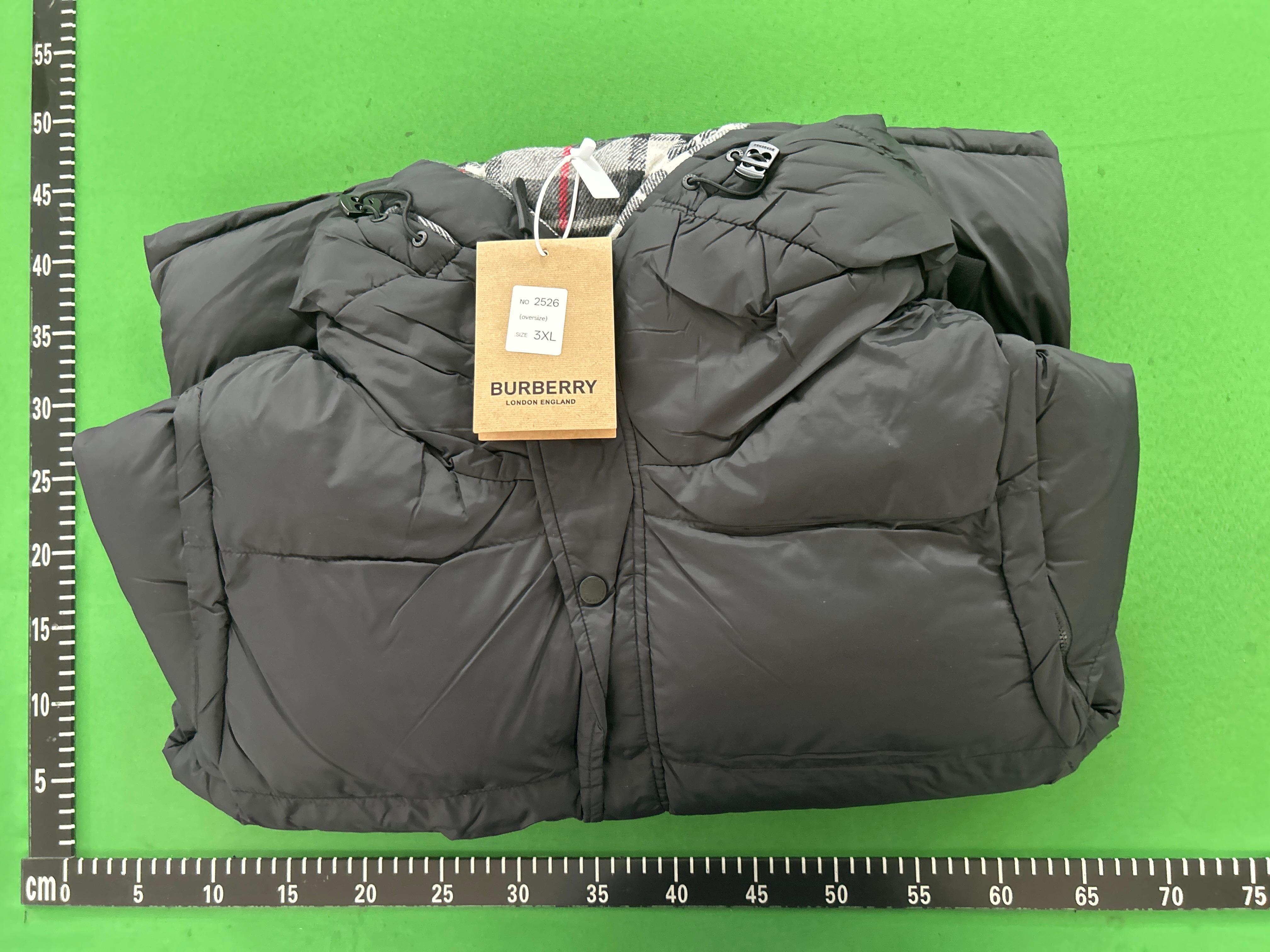 Foto QC 5 de Burberry Lockwell Puffer Jacket Detachable Sleeve Down Black