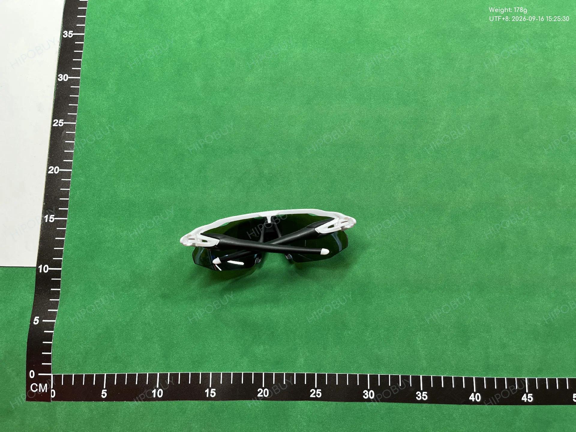 Foto QC 2 de Oakley Radar EV Path O-Matter Sunglasses Polished Black Blue (OO9208)