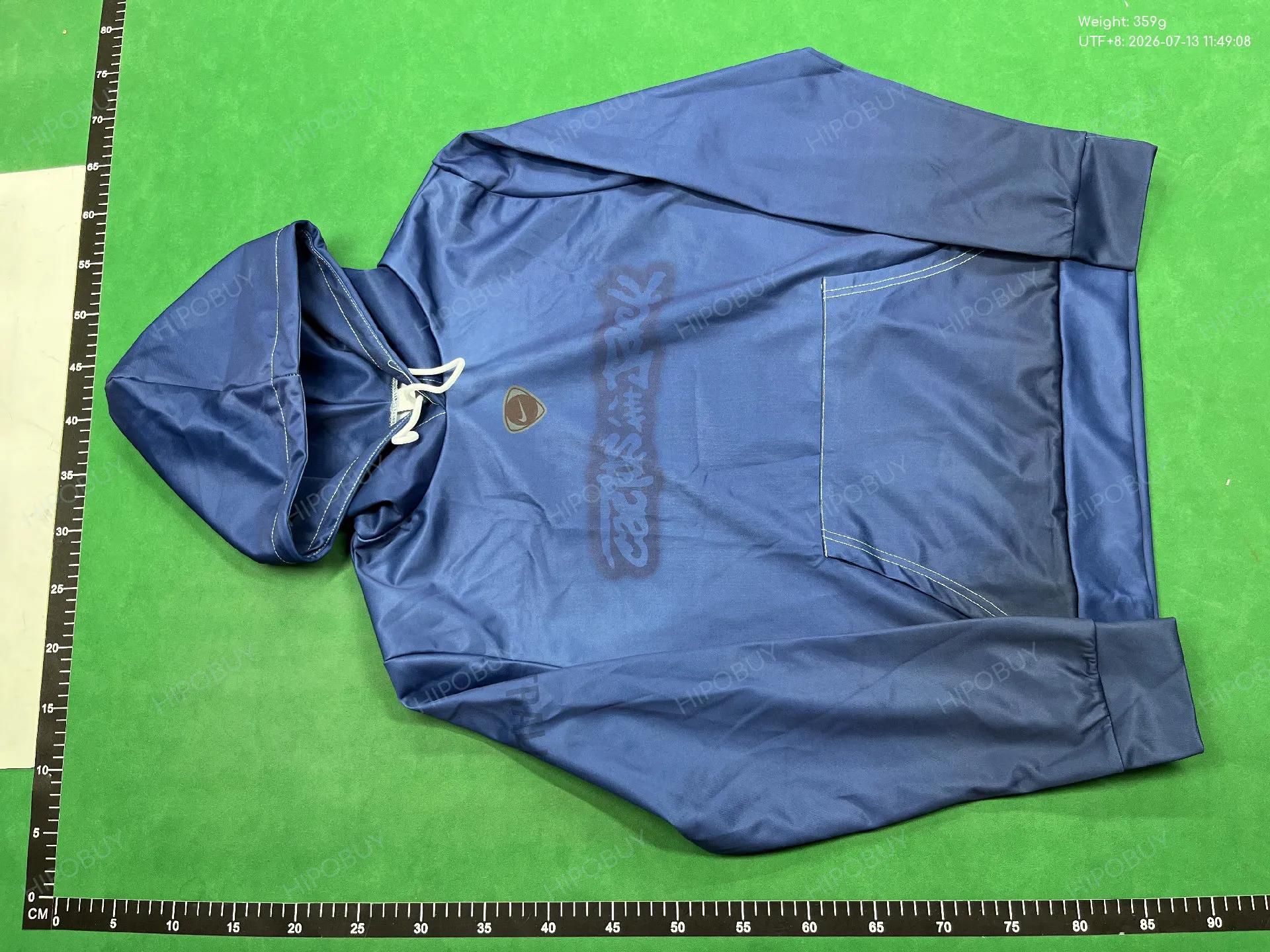 Foto QC 6 de Blaxteeco Hoodie How Did I Get Here Graphic Taupe