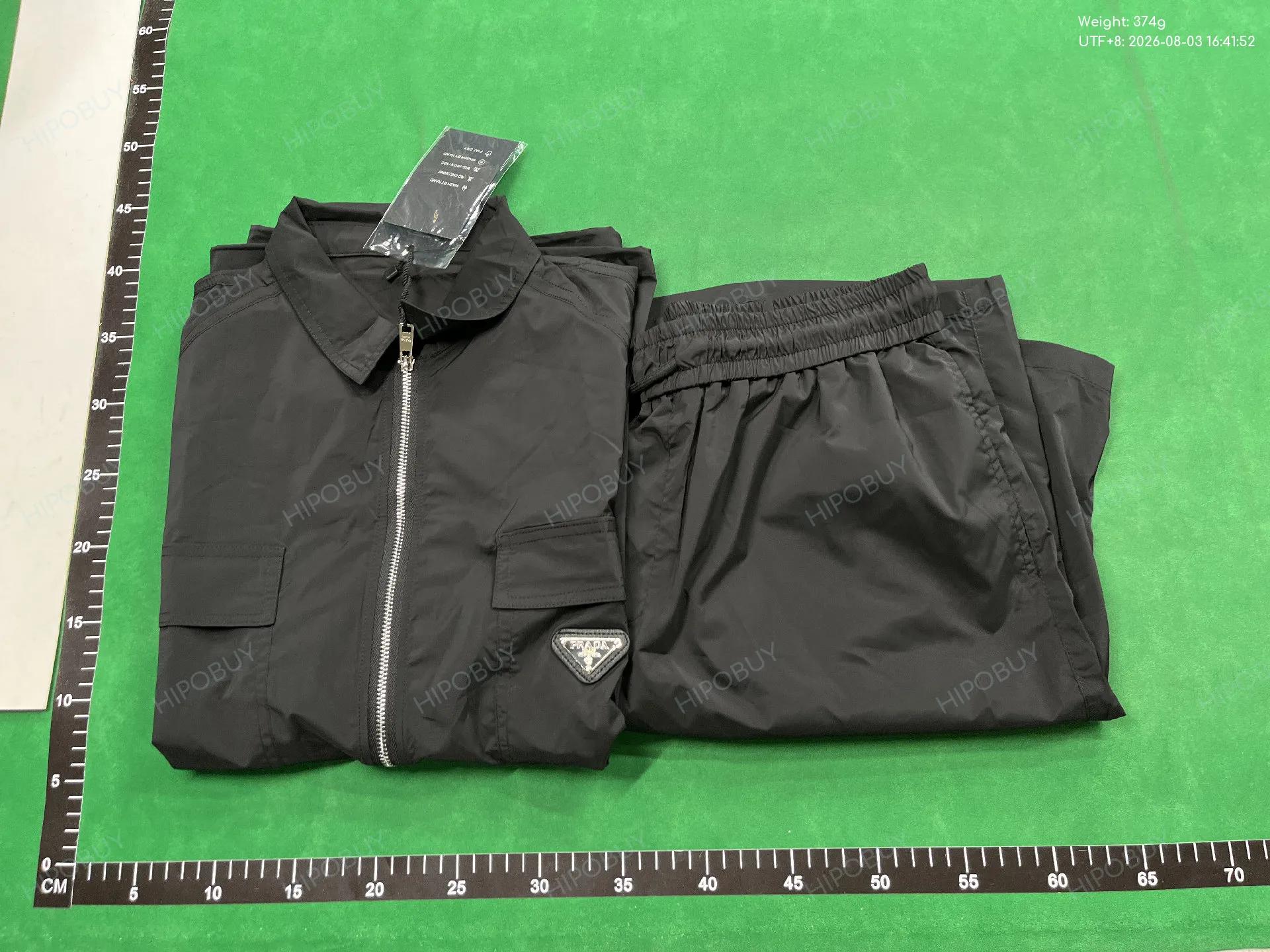 Foto QC 4 de Prada Shirt Short Sleeve Zip-Up Triangle Logo Black