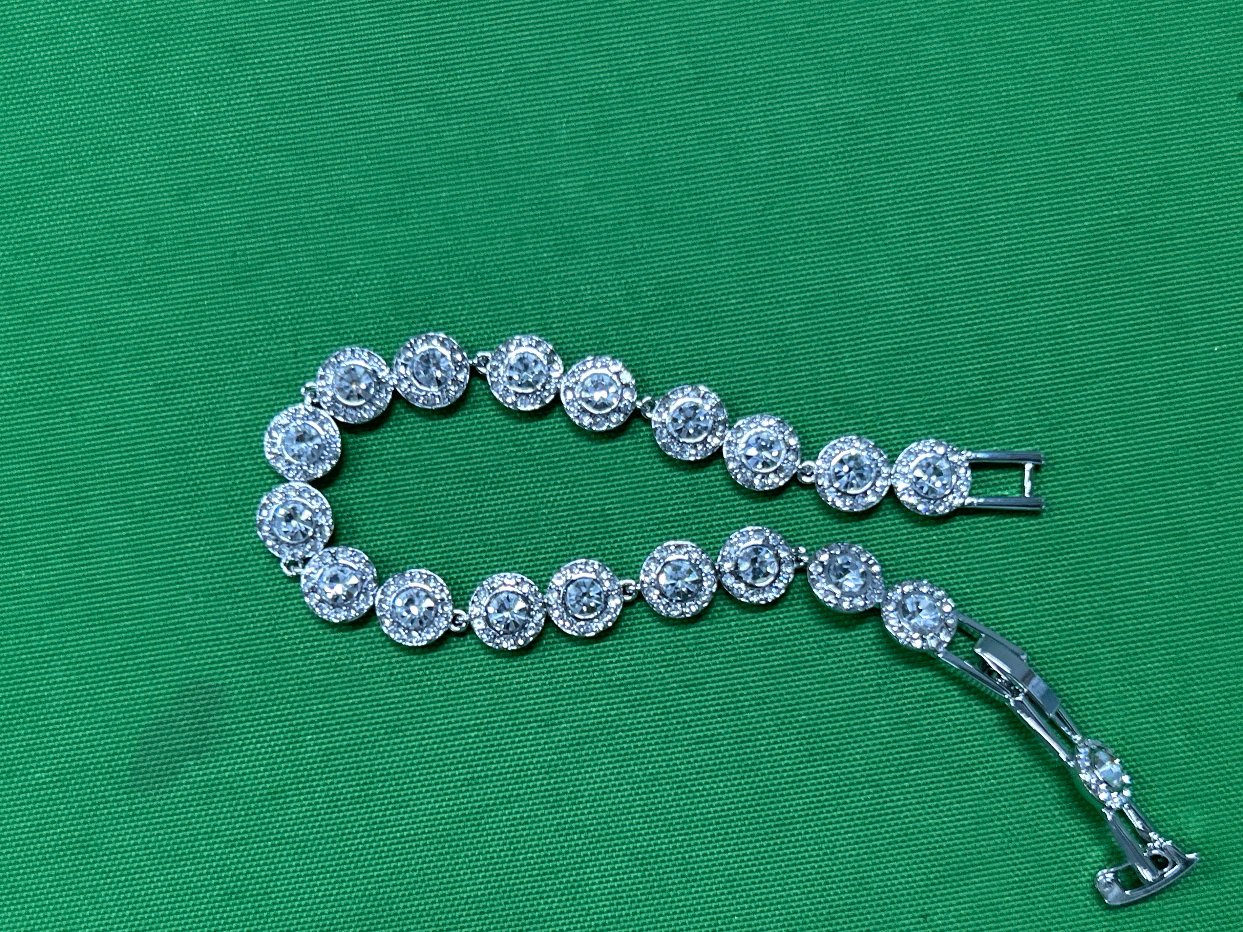 Foto QC 4 de Swarovski Bracelet Metal Crystal White
