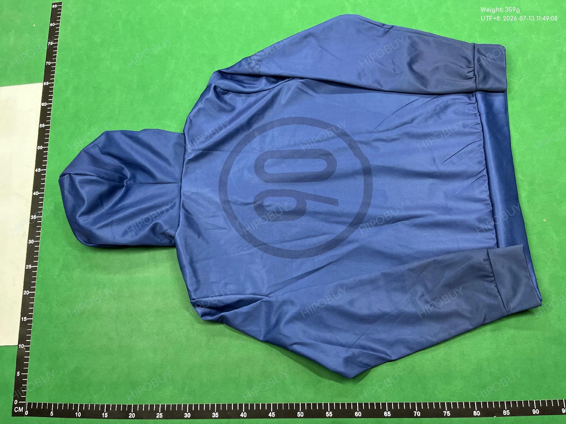 Foto QC 7 de Blaxteeco Hoodie How Did I Get Here Graphic Taupe