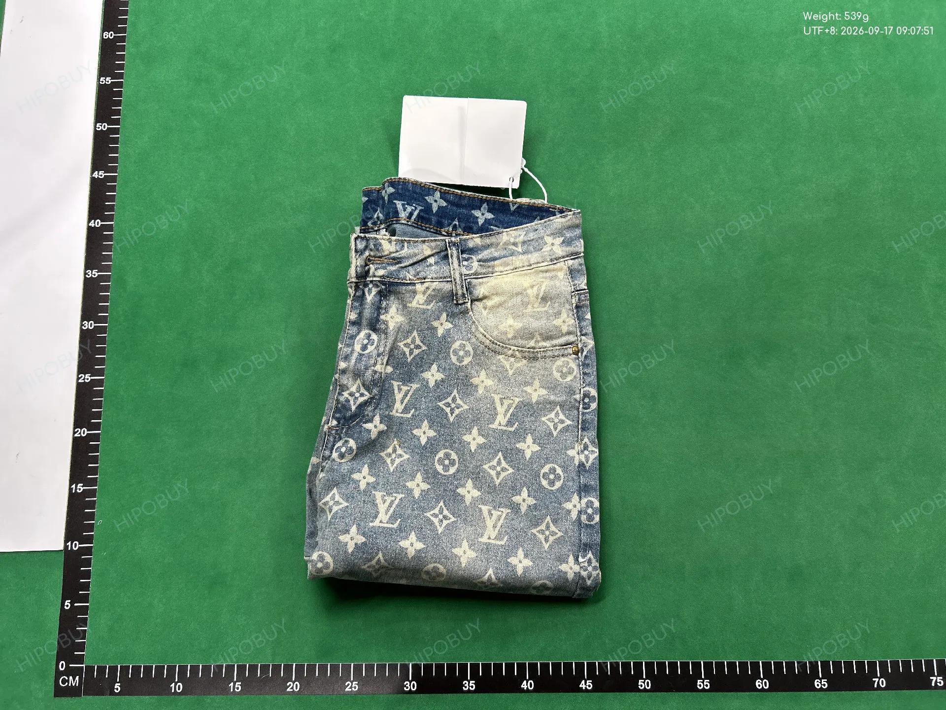 Foto QC 8 de Louis Vuitton Jeans Monogram Black
