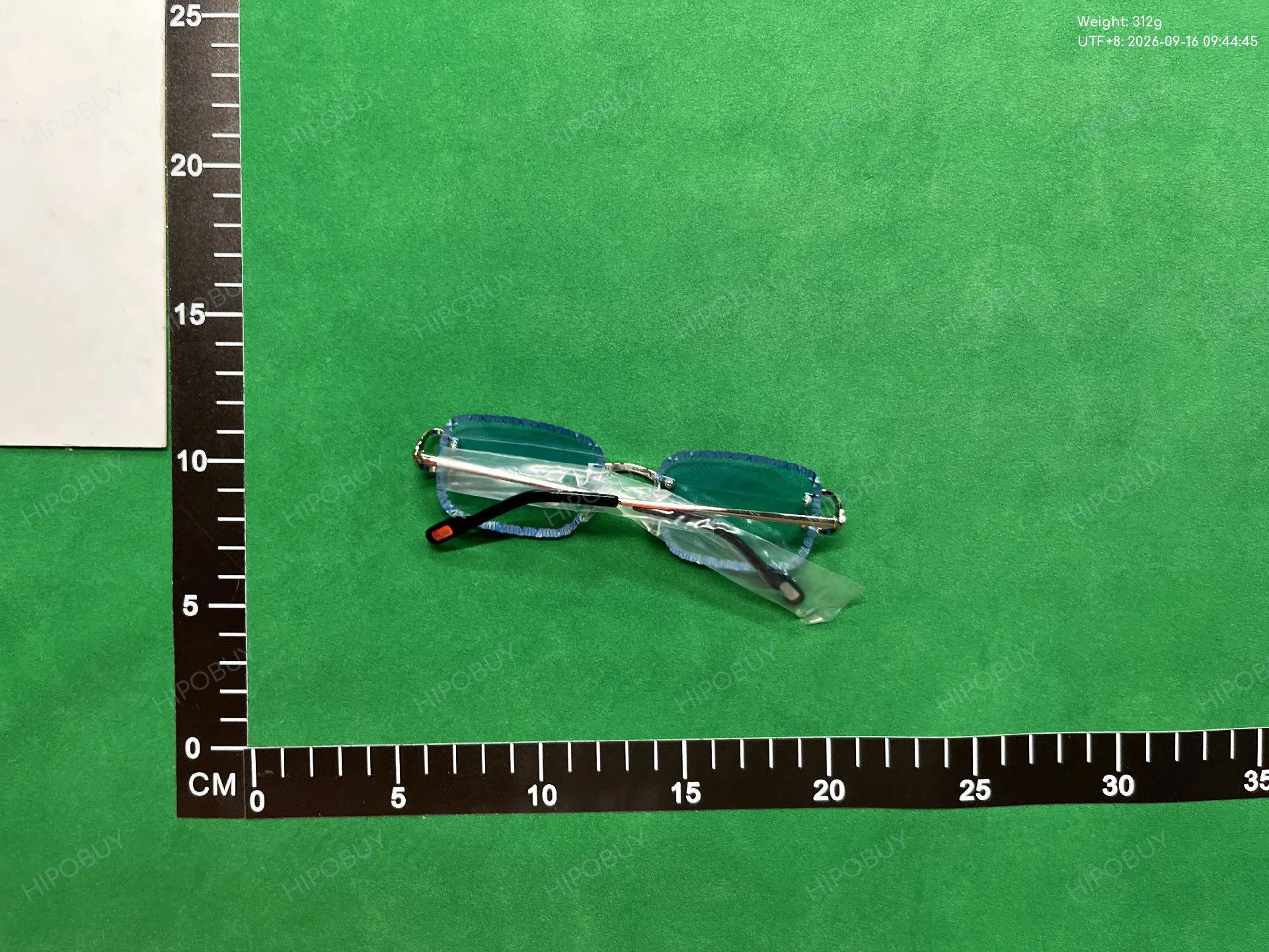 Foto QC 2 de Cartier Rimless Square-Frame Metal Sunglasses Silver Grey Gradient (CT0829)