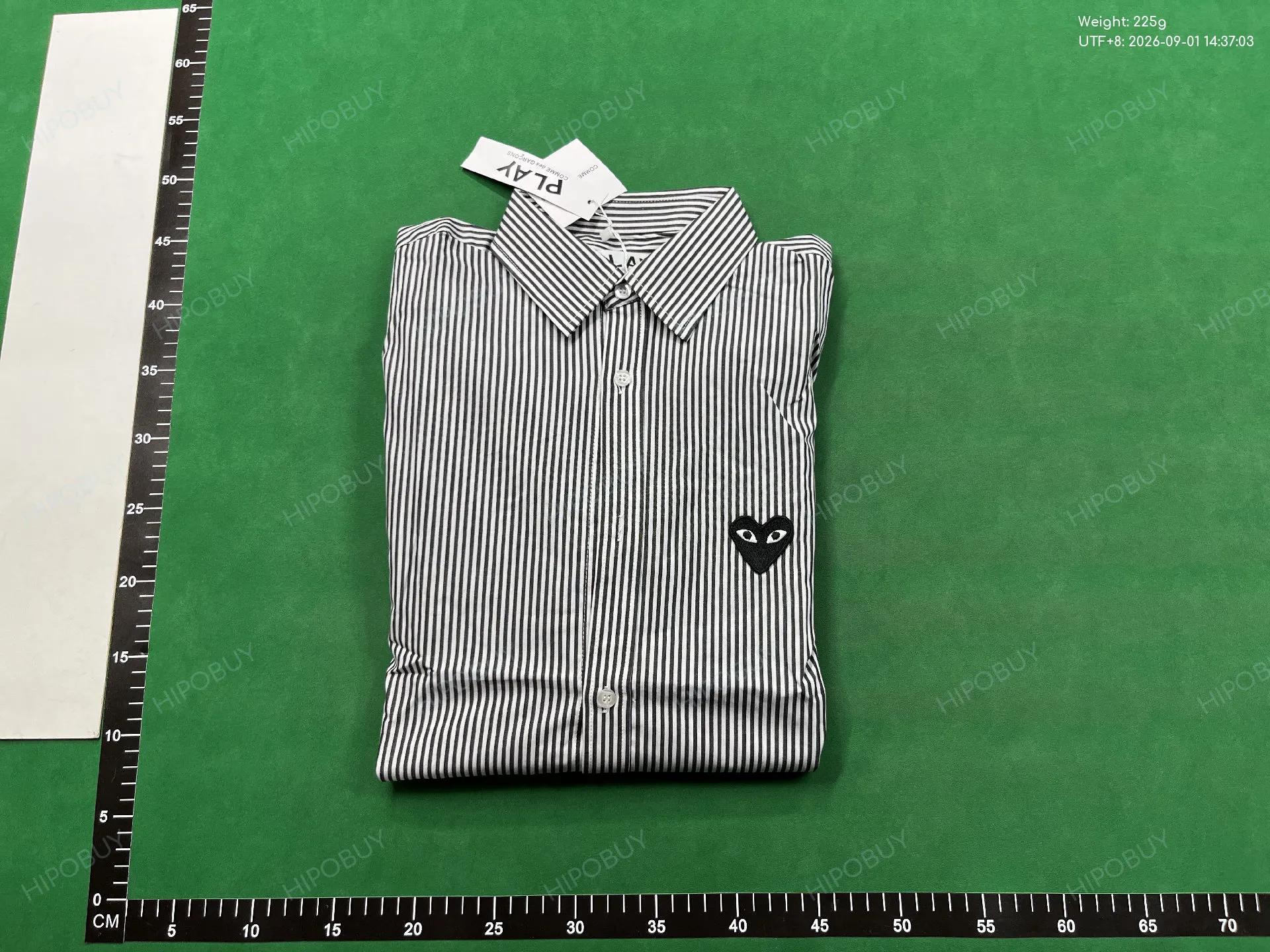 Foto QC 4 de Comme des Garçons Play Sweater Hooded Black Heart White