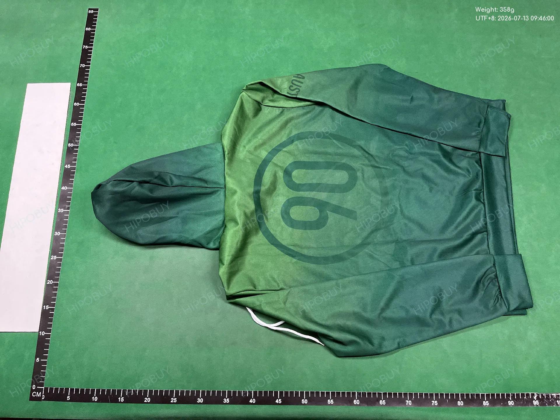 Foto QC 3 de Blaxteeco Hoodie How Did I Get Here Graphic Taupe
