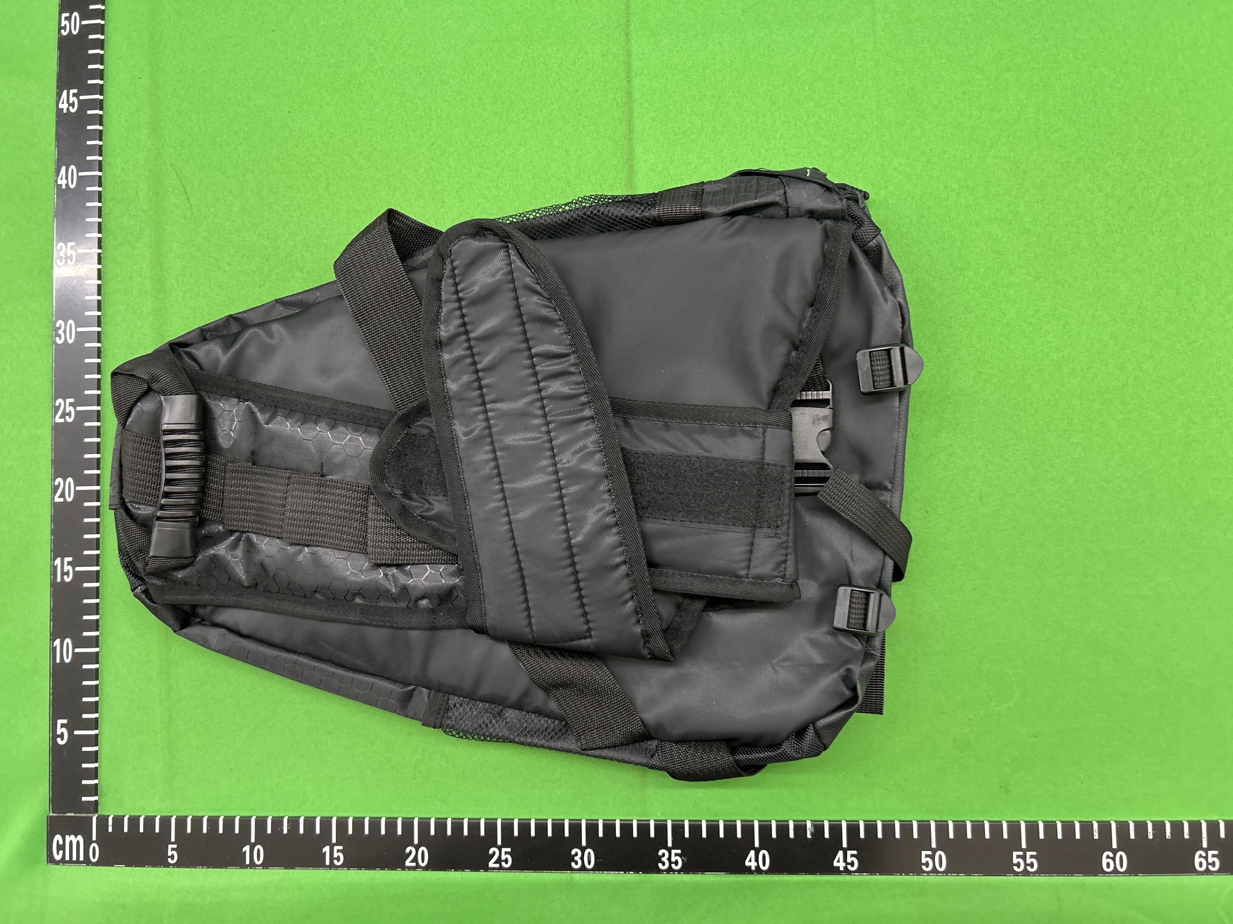 Foto QC 1 de Oakley Sandbag Sling Bag Black Yellow