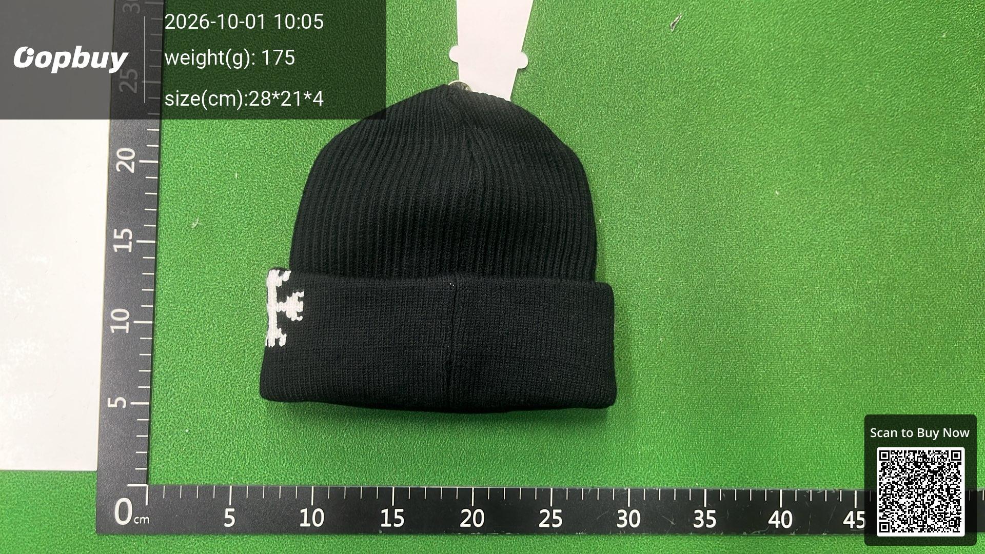 Foto QC 5 de Chrome Hearts Comme des Garcons Beanie Beige