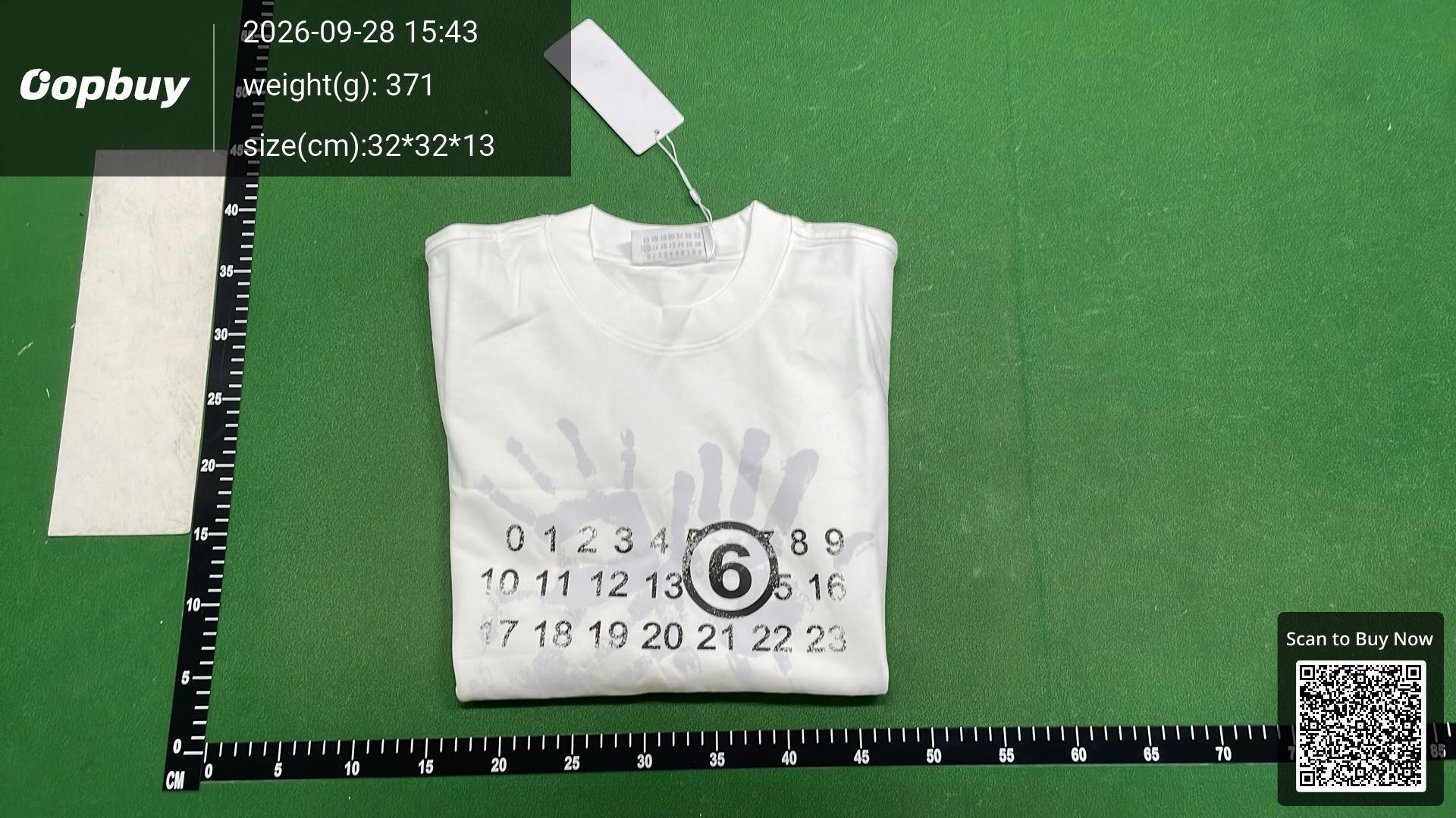 Foto QC 8 de MM6 Numeric Logo T-shirt Kitten Print Black