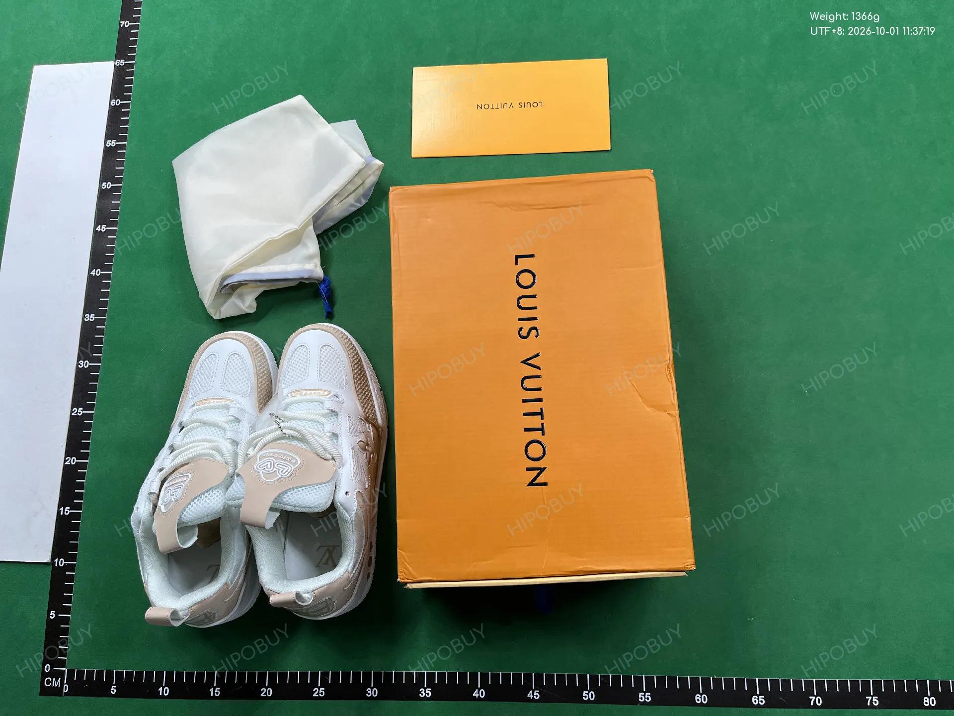 Foto QC 7 de Louis Vuitton LV Skate Sneaker Leather Mesh Low Monogram Flower Black White