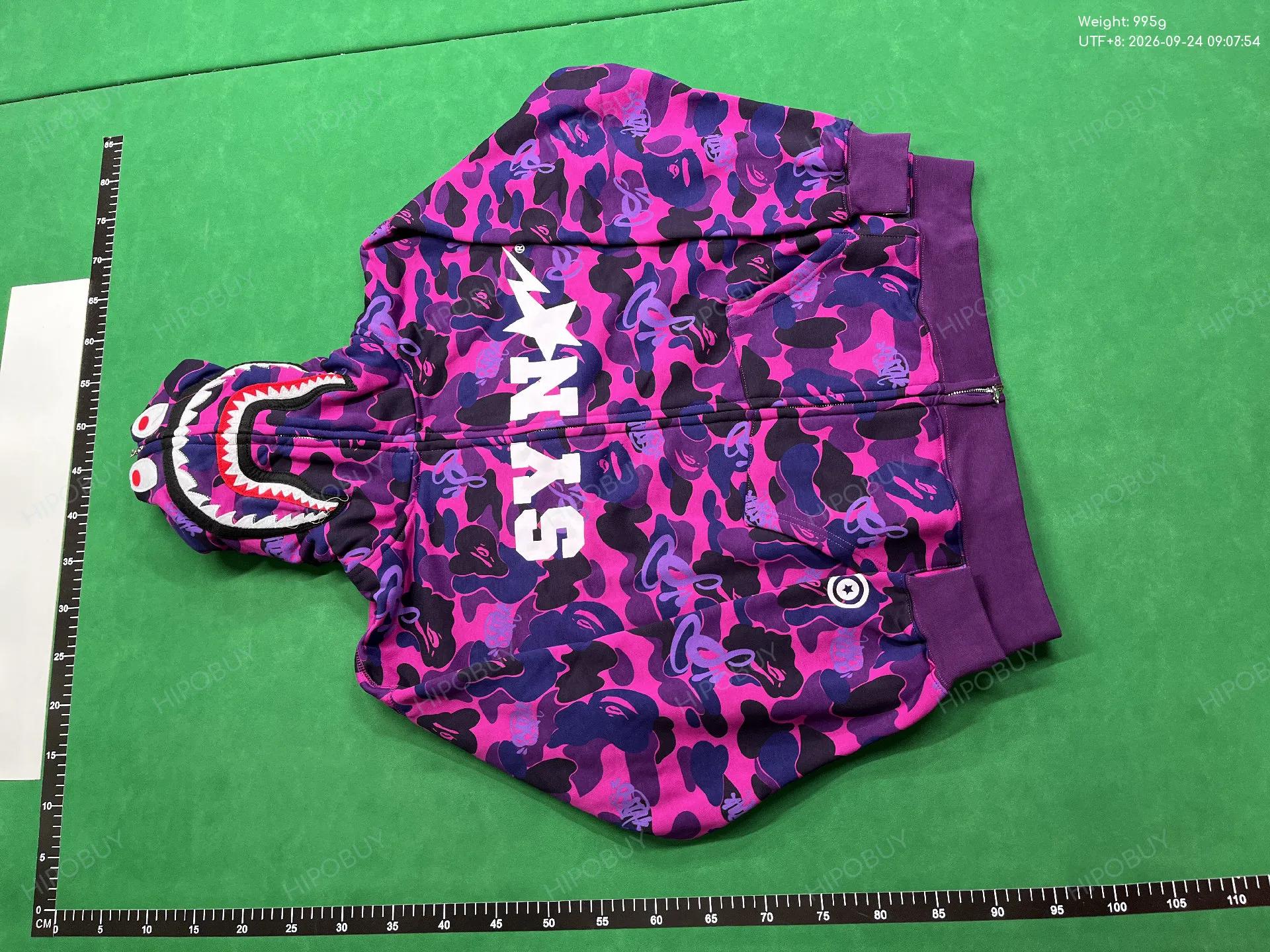 Foto QC 6 de Syna Bape Spotify Camo Relaxed Fit Sweatpants Green