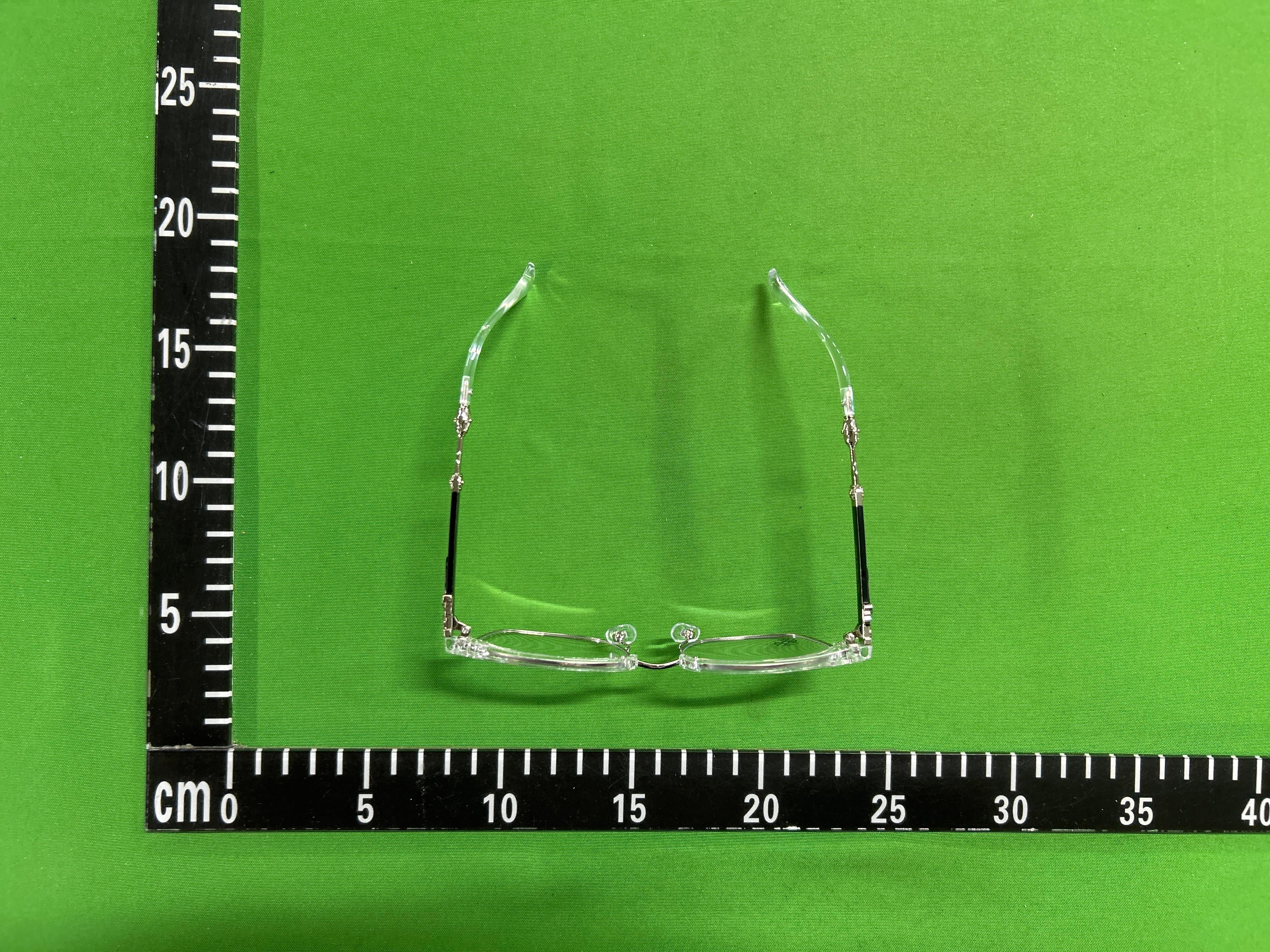Foto QC 3 de Chrome Hearts Browline Square-Frame Acetate Metal Eyeglasses Black Silver Clear (2275)