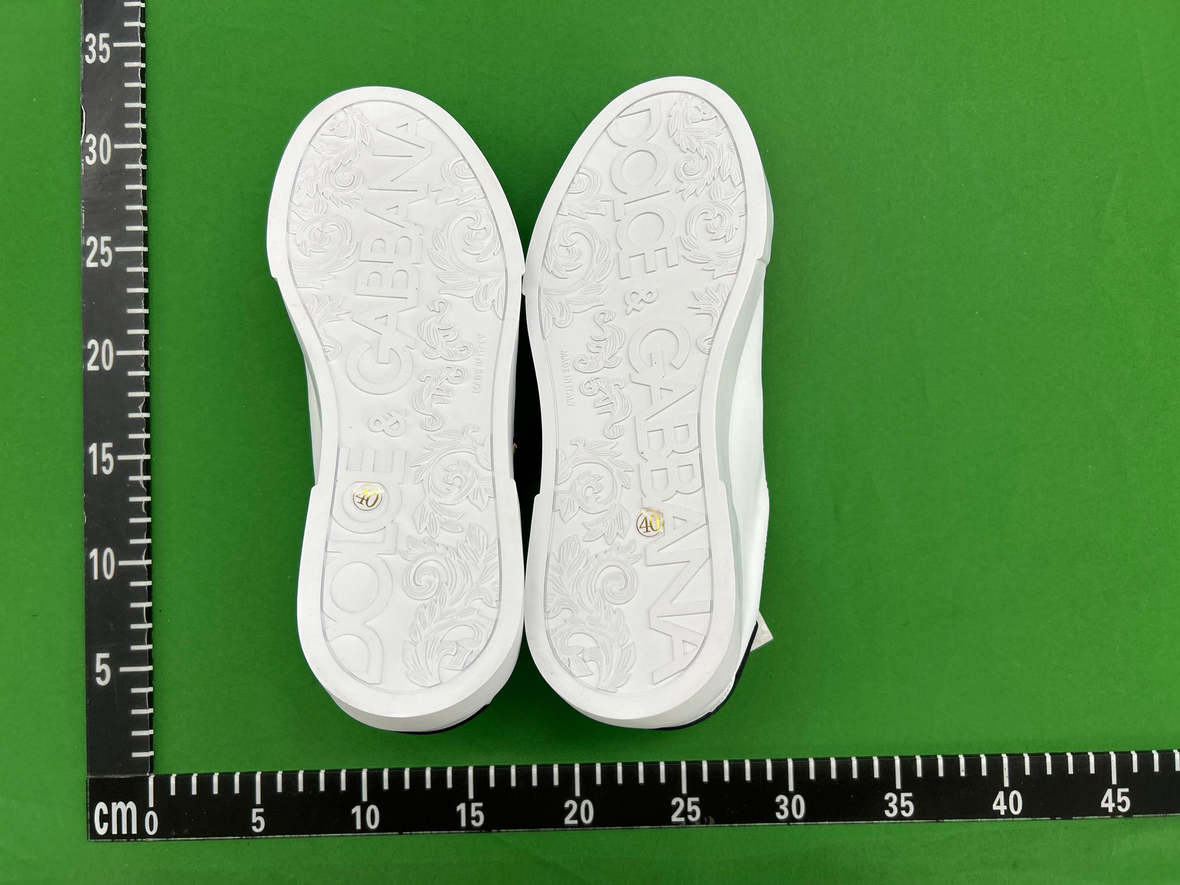 Foto QC 5 de Dolce & Gabbana Portofino Slip-On White Black Elastic Band
