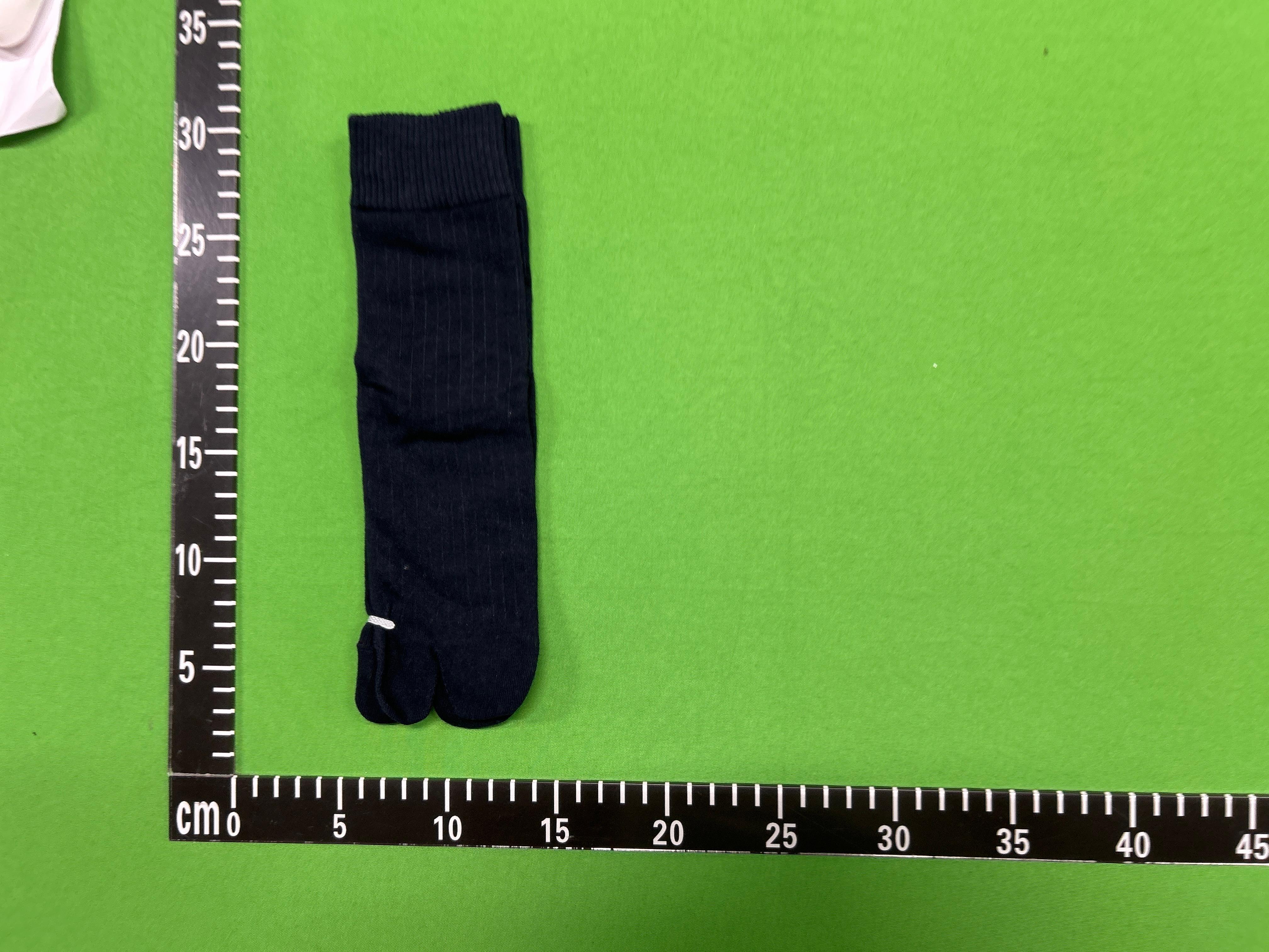 Foto QC 1 de Other Split-Toe Cotton Crew Socks White
