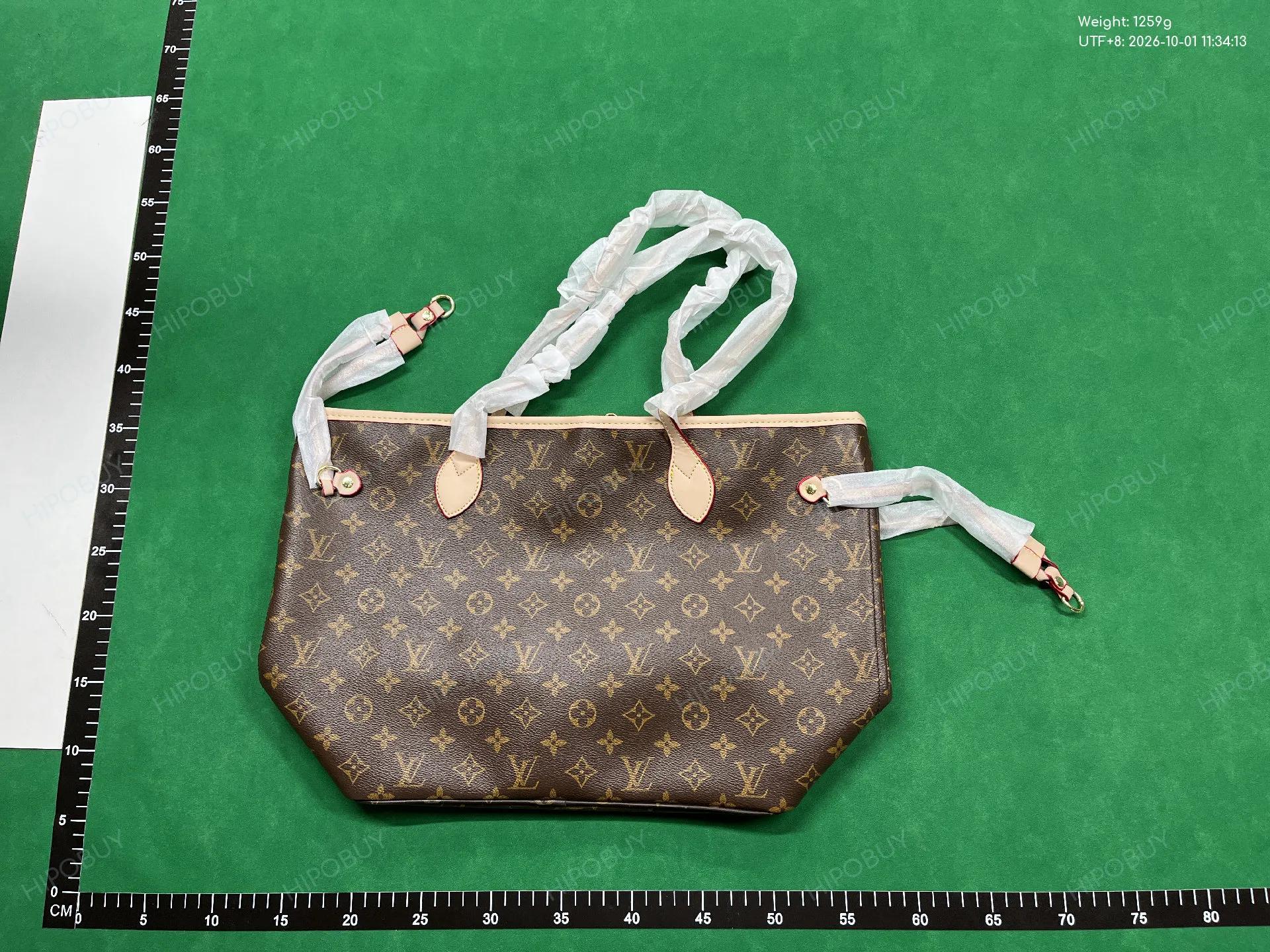 Foto QC 1 de Louis Vuitton Keepall Bandouliere 45 Monogram Eclipse