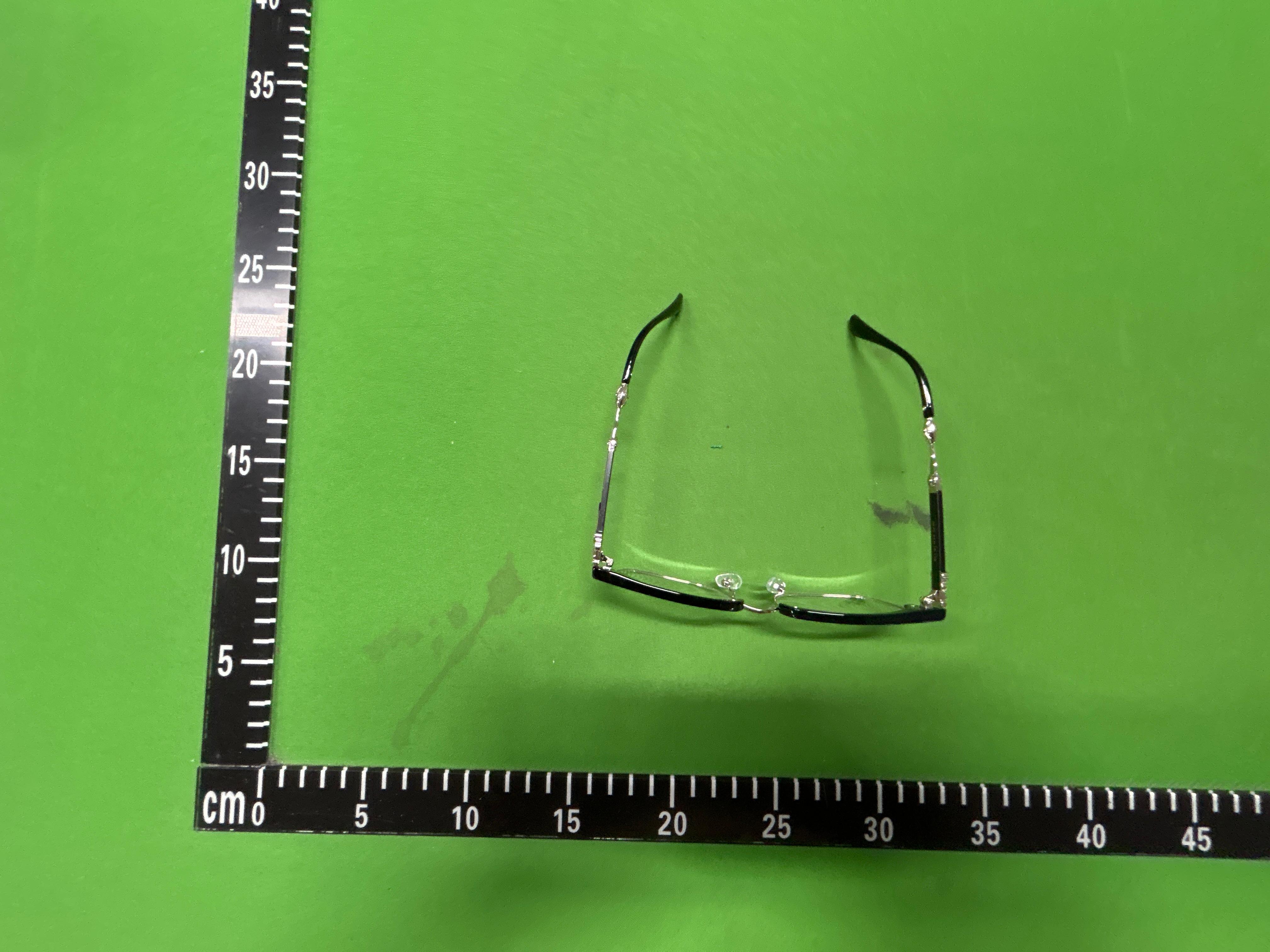 Foto QC 7 de Chrome Hearts Browline Rectangle Acetate Metal Eyeglasses Black Silver Clear (2275)