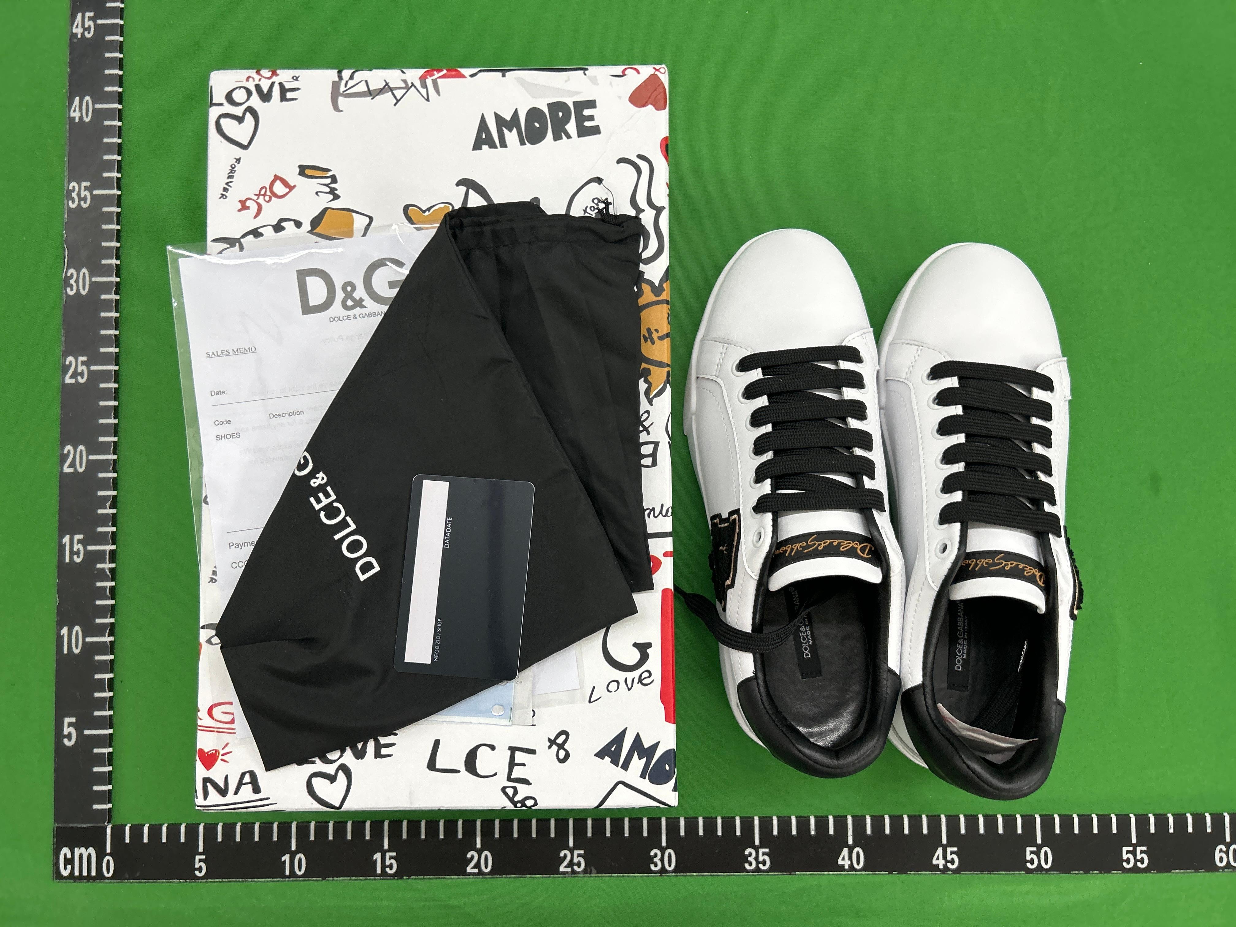 Foto QC 3 de Dolce & Gabbana Portofino Slip-On White Black Elastic Band