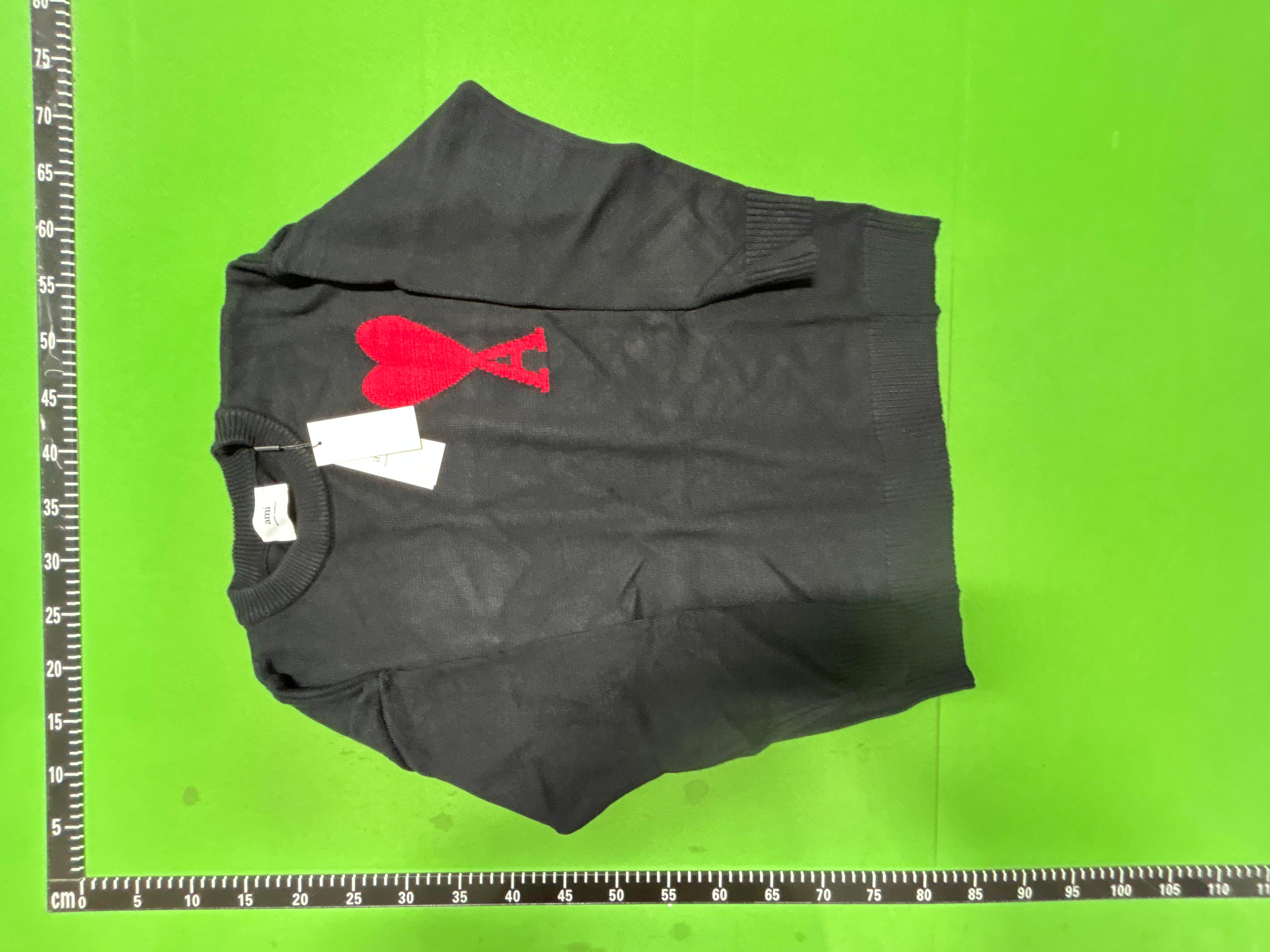 Foto QC 8 de Ami Paris Ami de Coeur Crewneck Sweater Black