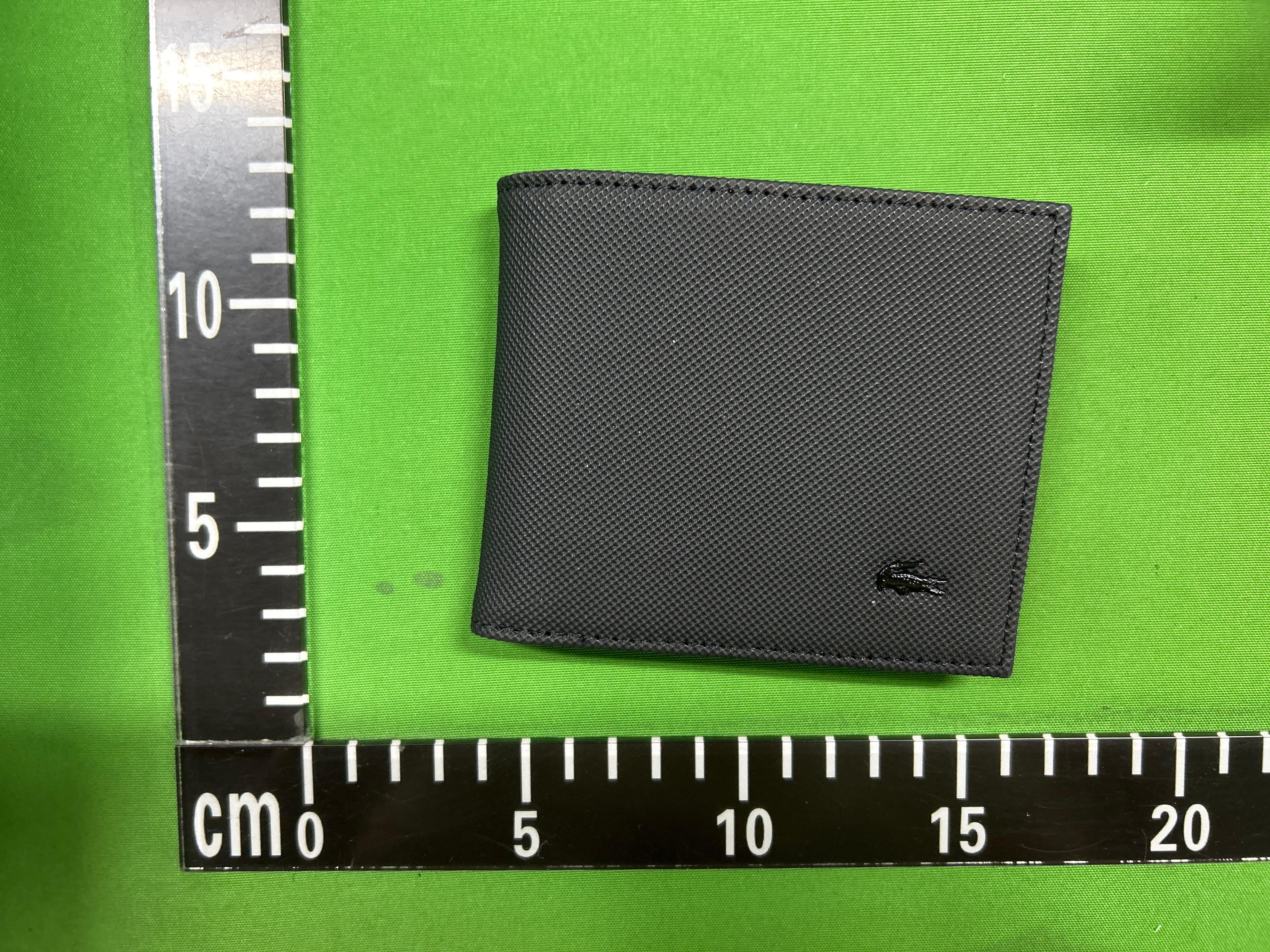 Foto QC 2 de Unbranded Geometric Pattern Bifold Wallet Black