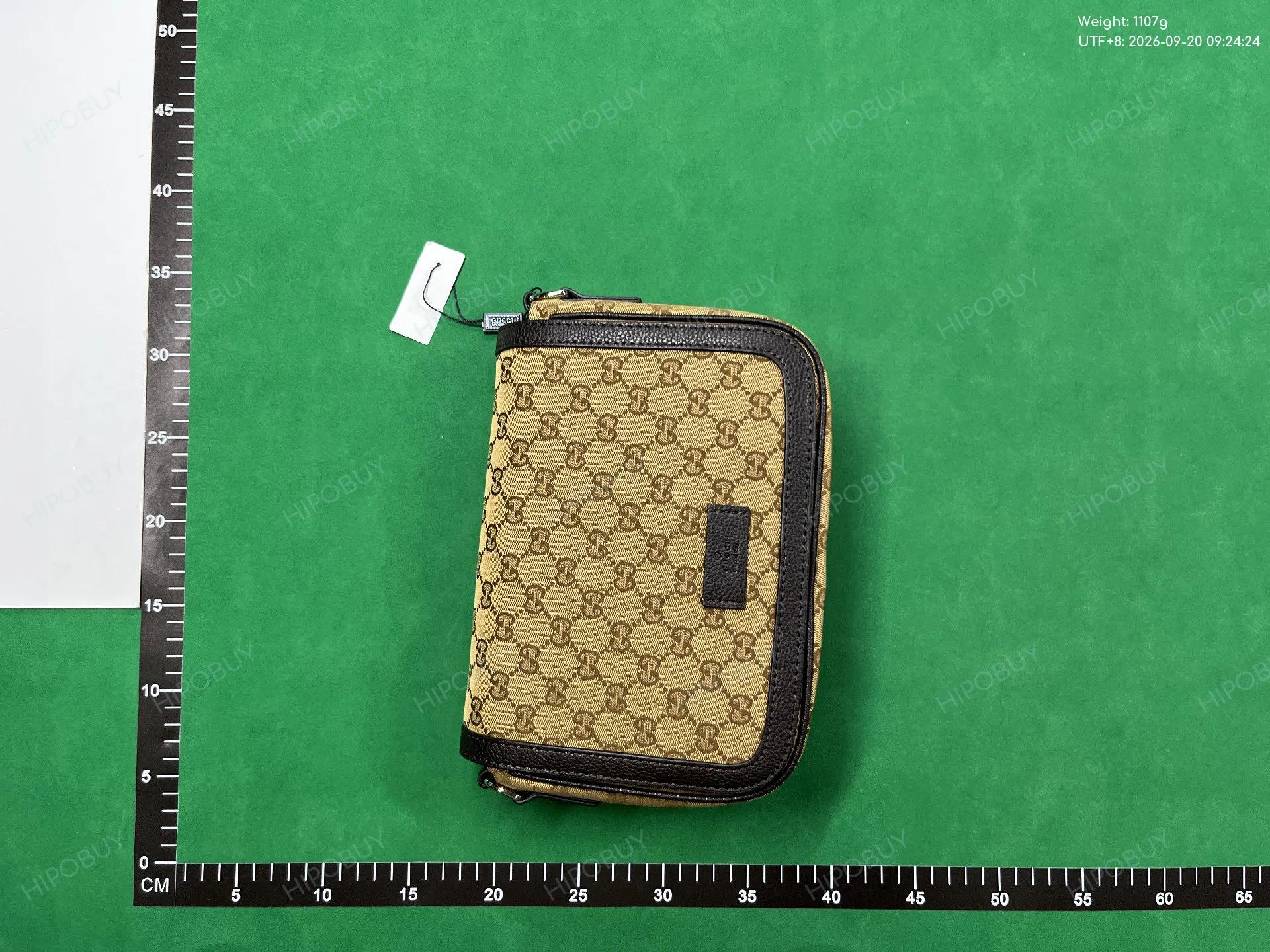 Foto QC 7 de Gucci Messenger Bag Black GG Canvas
