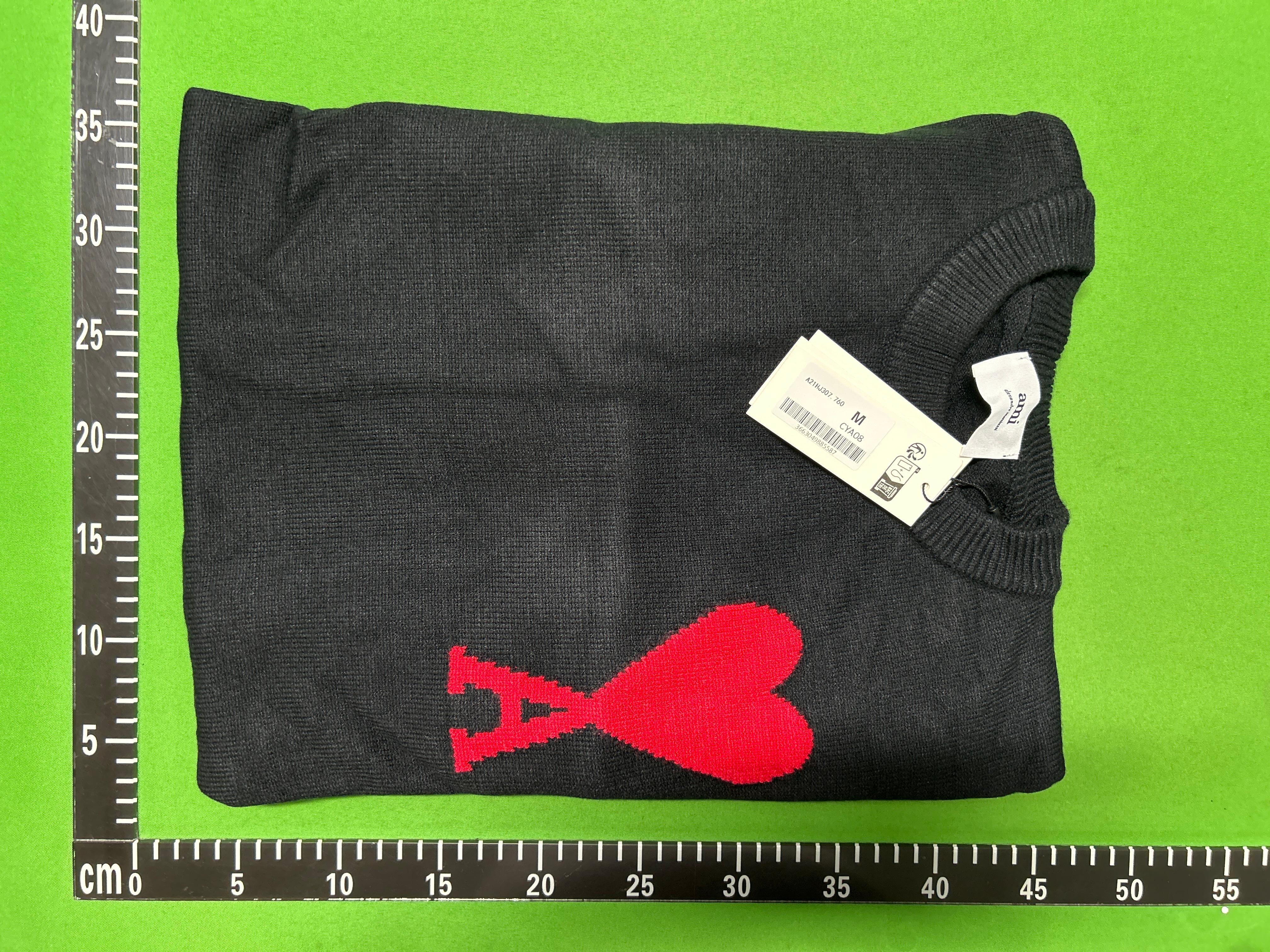 Foto QC 6 de Ami Paris Ami de Coeur Crewneck Sweater Black