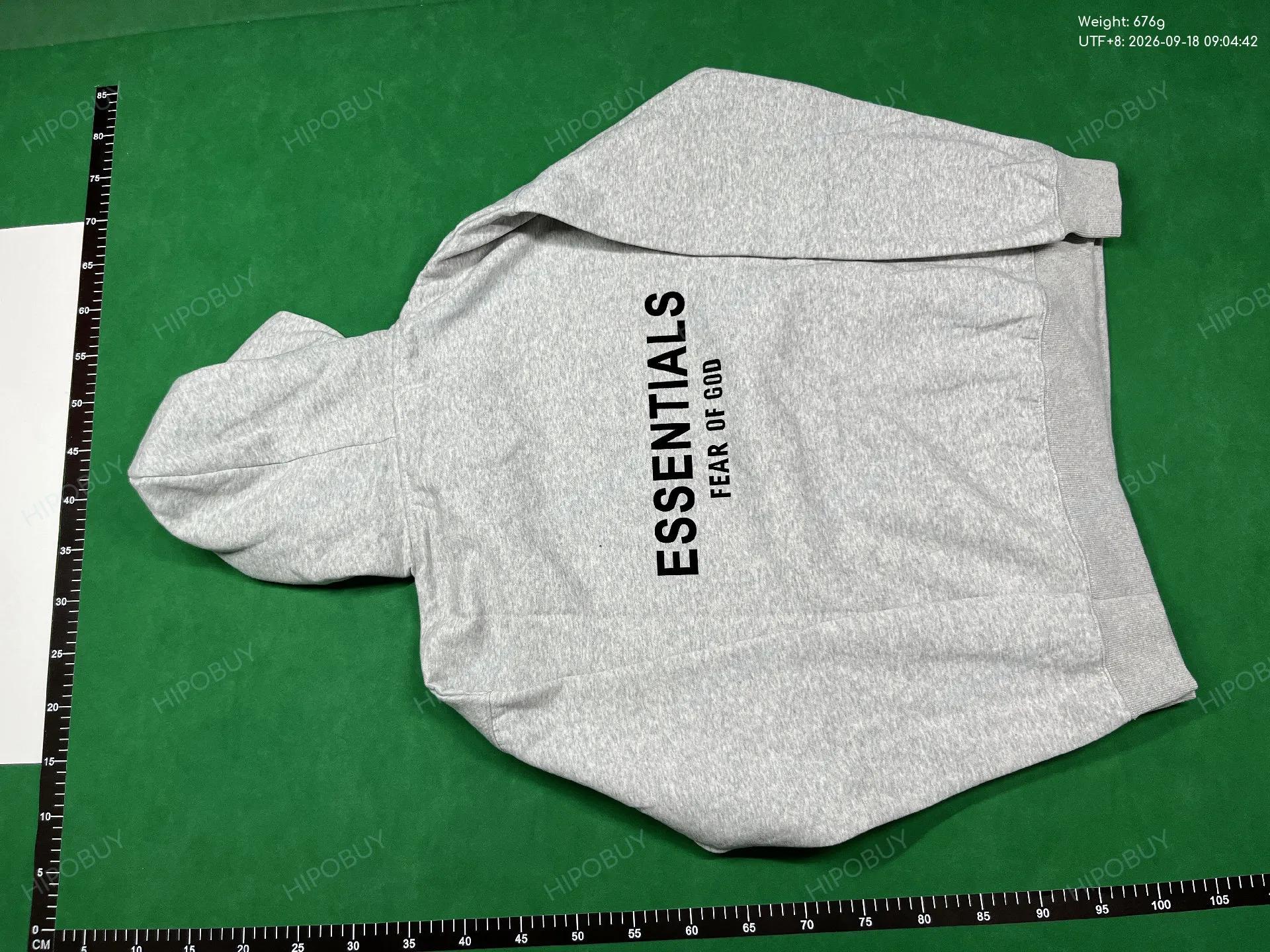 Foto QC 7 de Gucci Sweater Jumbo GG Flocked Black