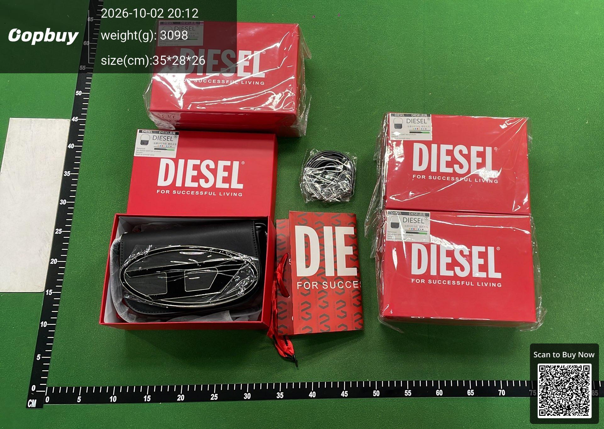 Foto QC 3 de Diesel 1DR Blue Frayed Denim