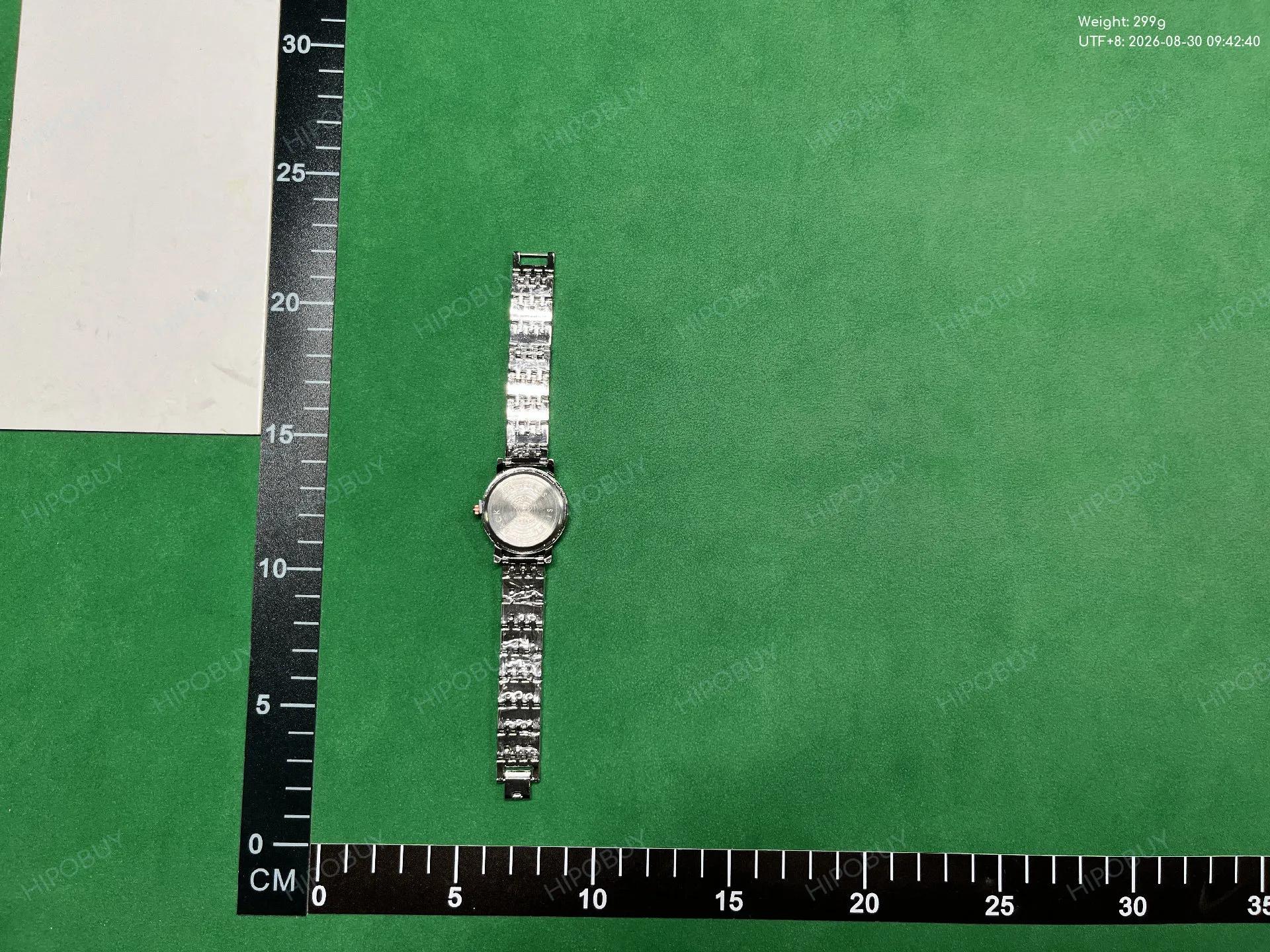 Foto QC 8 de Versace Greca Logo VEVH00420