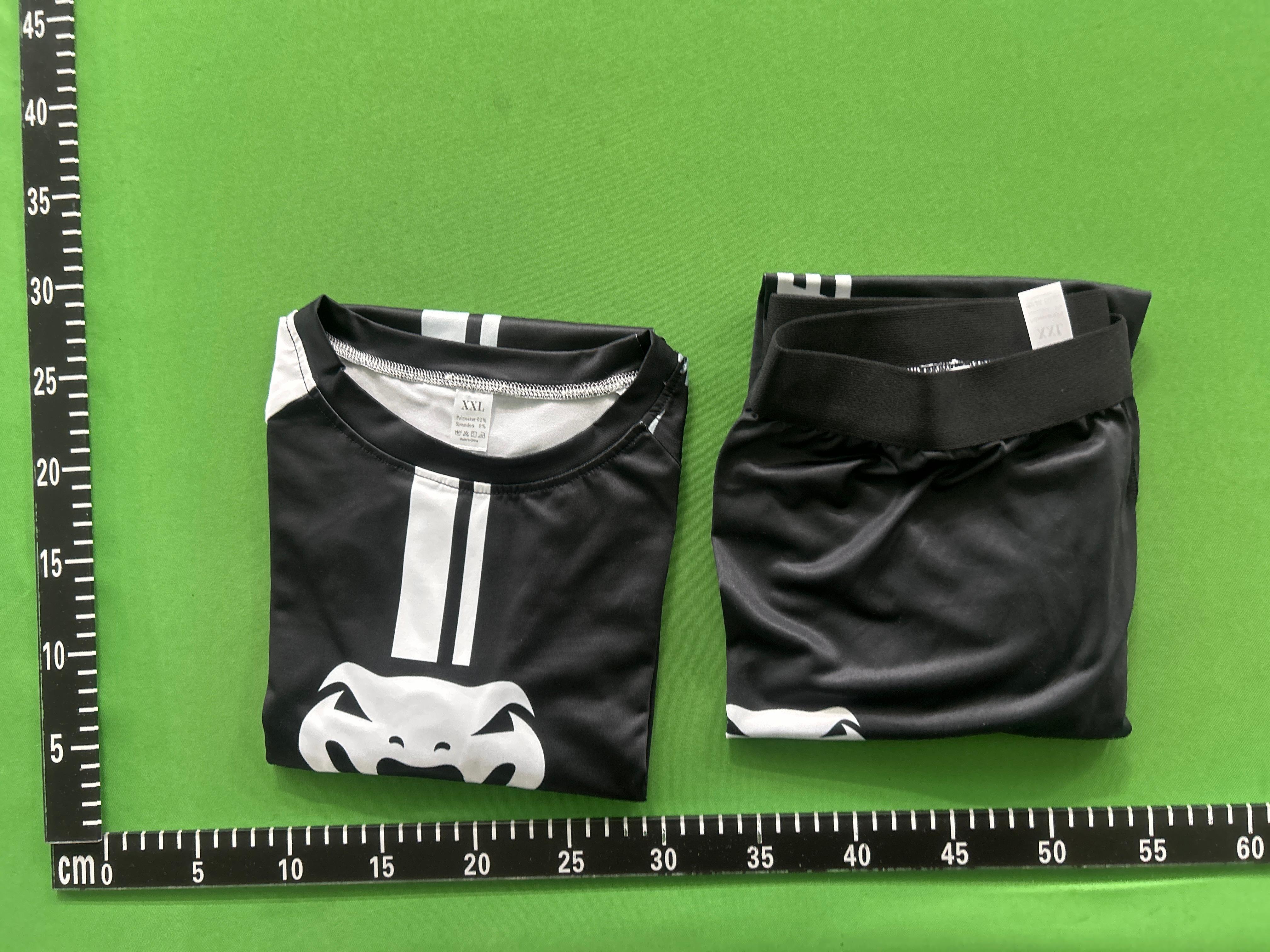 Foto QC 6 de Venum MMA Compression Set 4-Piece Black White
