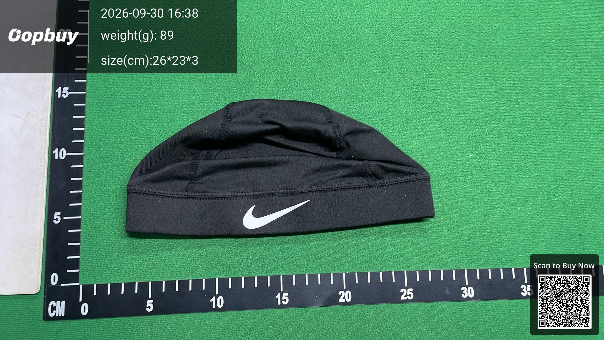 Foto QC 4 de Supreme Heat Reactive Balaclava Leopard