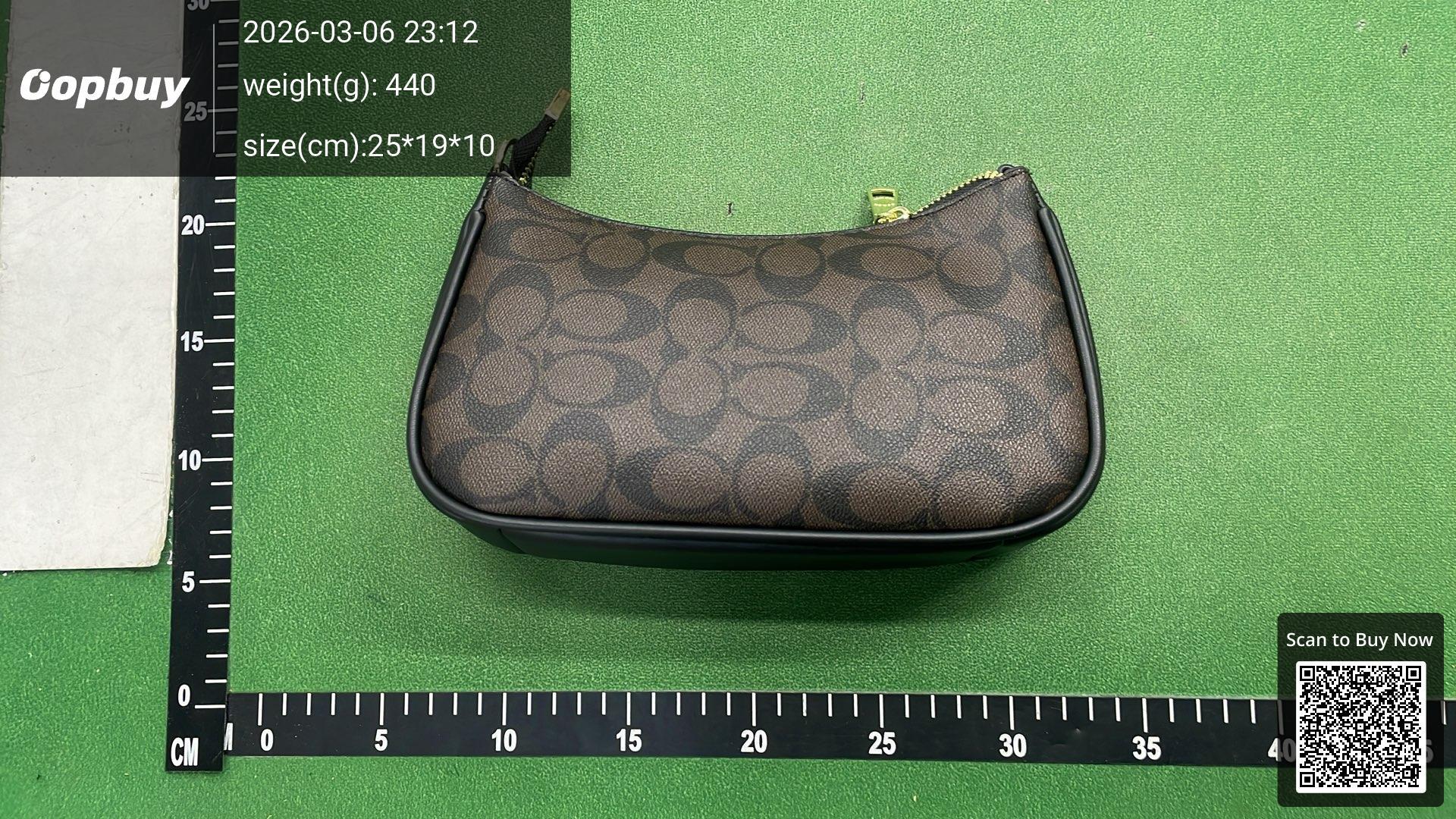 Foto QC 4 de Coach Swinger Black Signature Jacquard