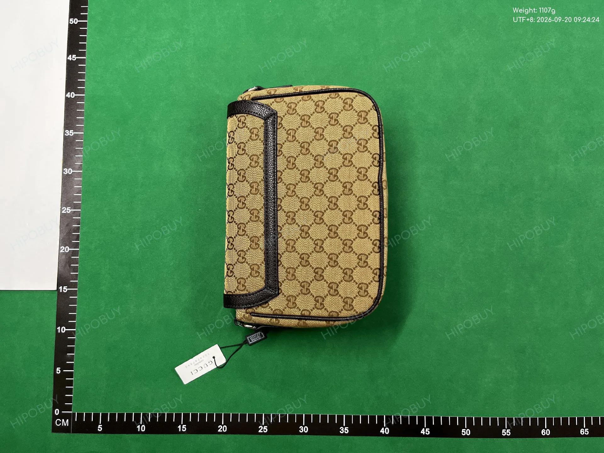Foto QC 8 de Gucci Messenger Bag Black GG Canvas
