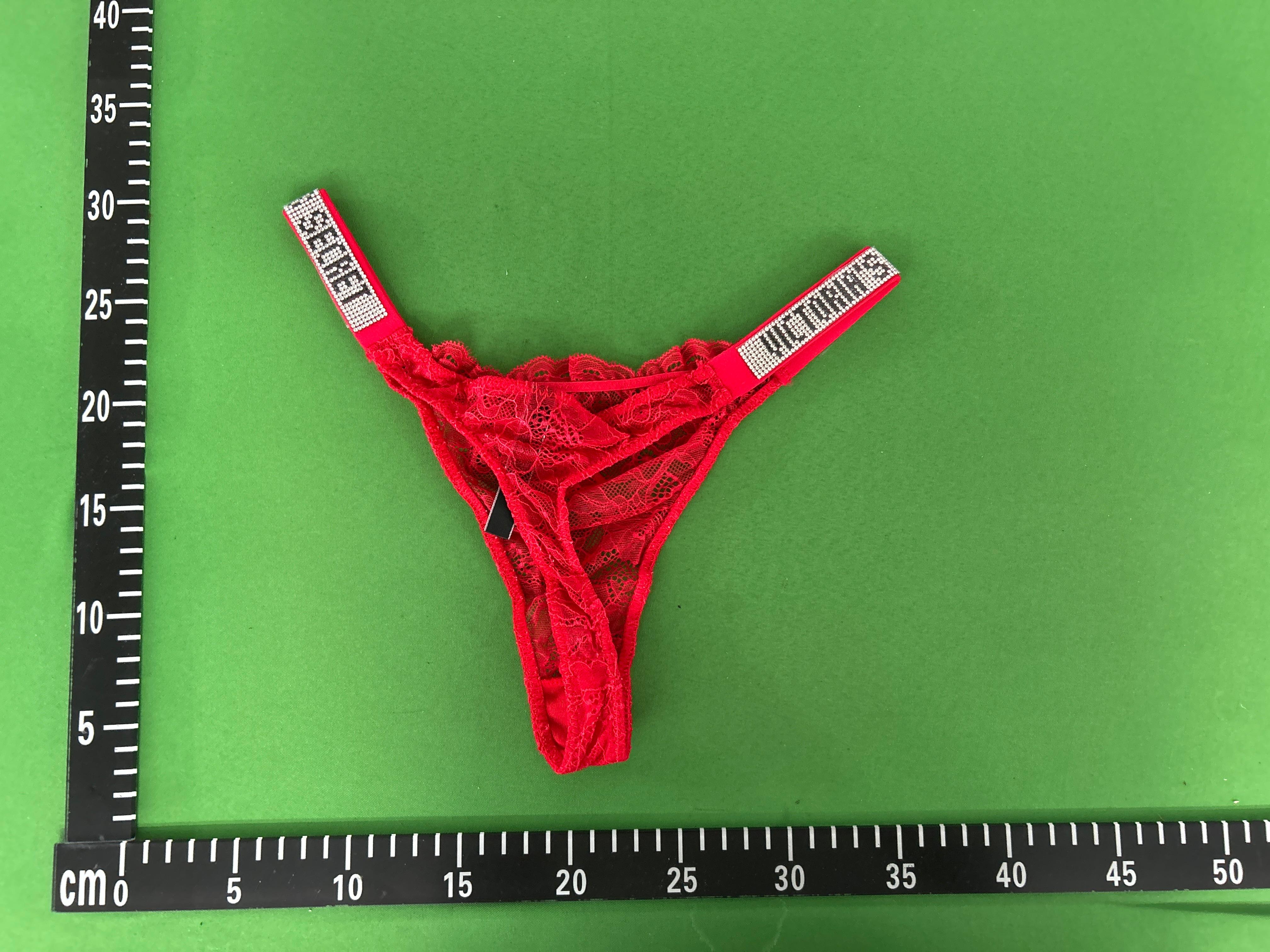 Foto QC 8 de Generic Underwear Lace Rhinestone Thong White
