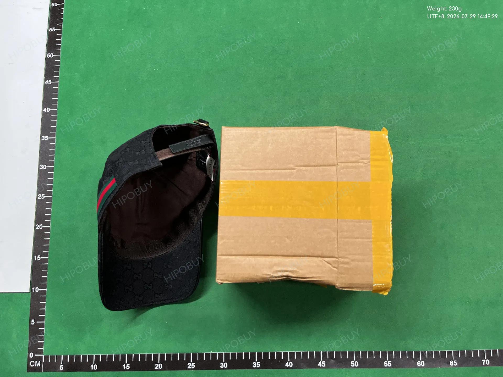 Foto QC 6 de Amiri Arts District Trucker Hat Black