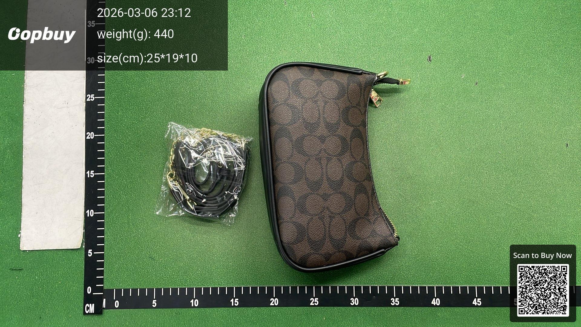Foto QC 5 de Coach Swinger Black Signature Jacquard