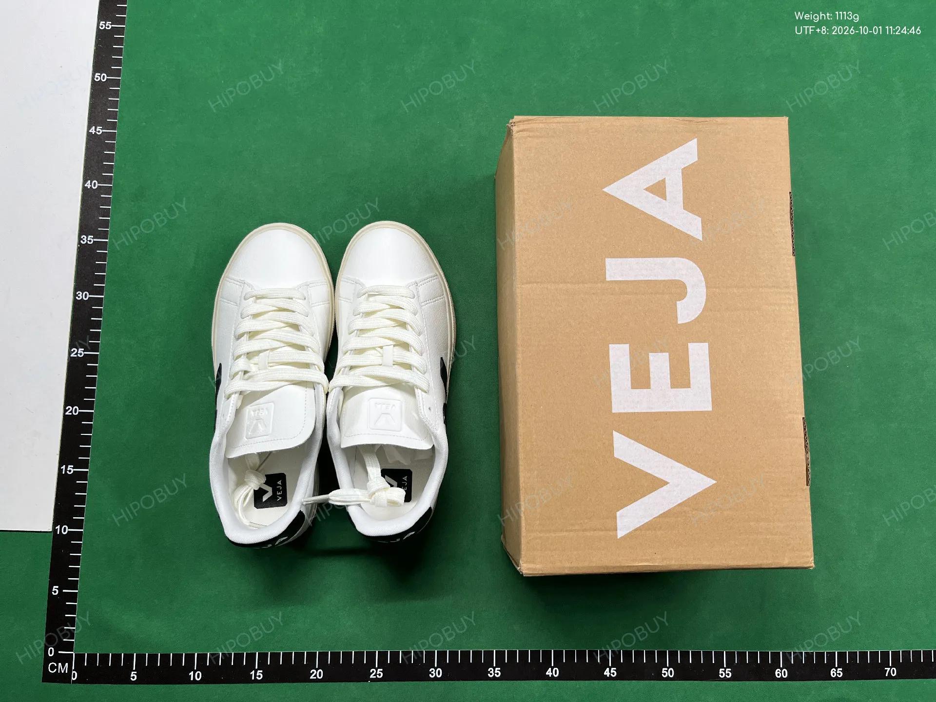 Foto QC 1 de Veja Campo Low ChromeFree Extra White Natural Suede CP052429