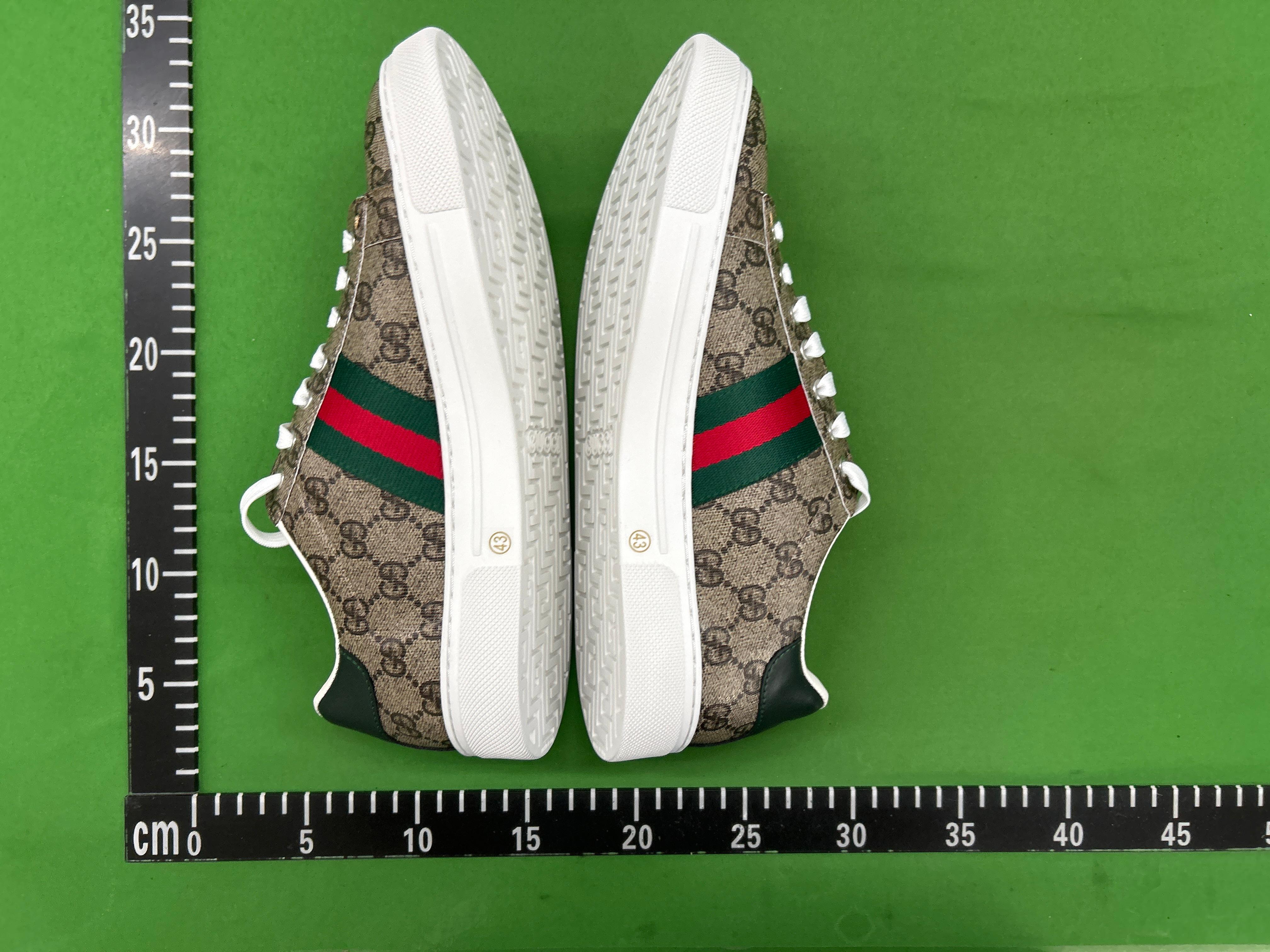 Foto QC 4 de Gucci Ace Leather Sneakers Mystic Cat Logo Print White